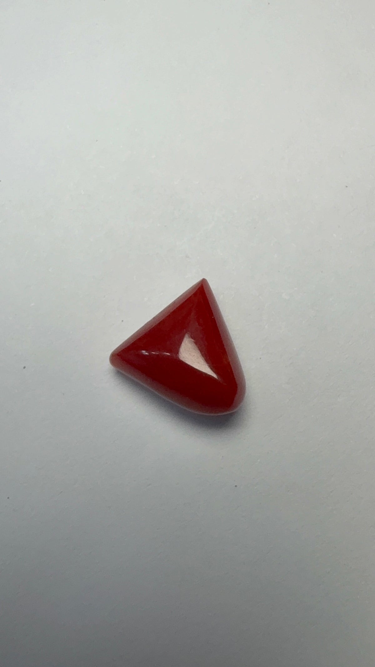 Red Coral – 5.90 Carat – Italy – Triangular