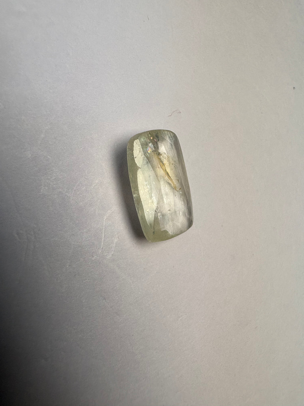 Yellow Sapphire – 5.20 Carat – Sri Lanka