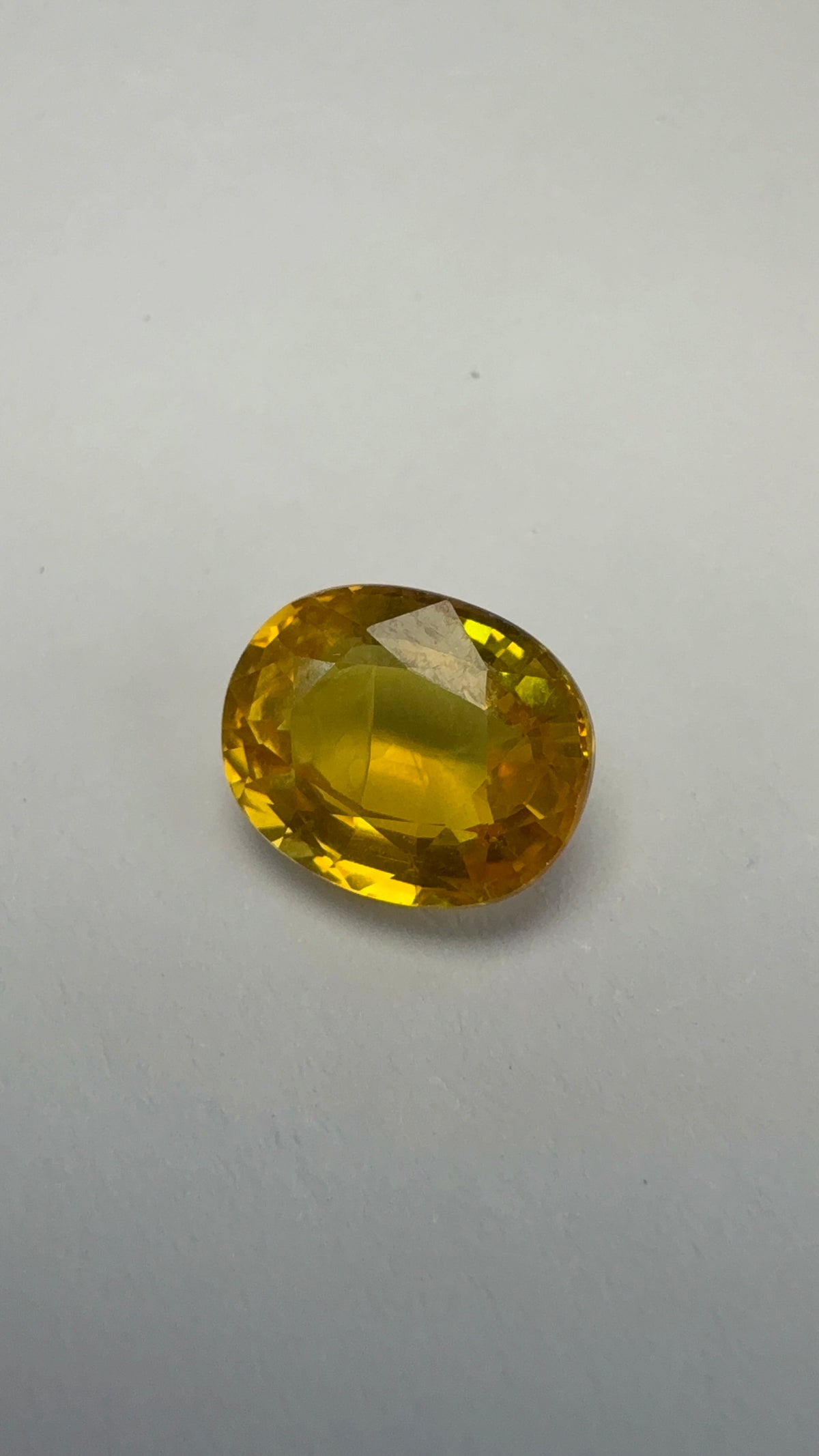 Yellow Sapphire 3.26 carat BKR-120 front view