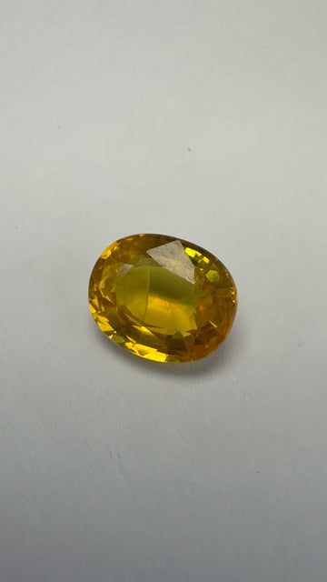 Yellow Sapphire 3.26 carat BKR-120 front view