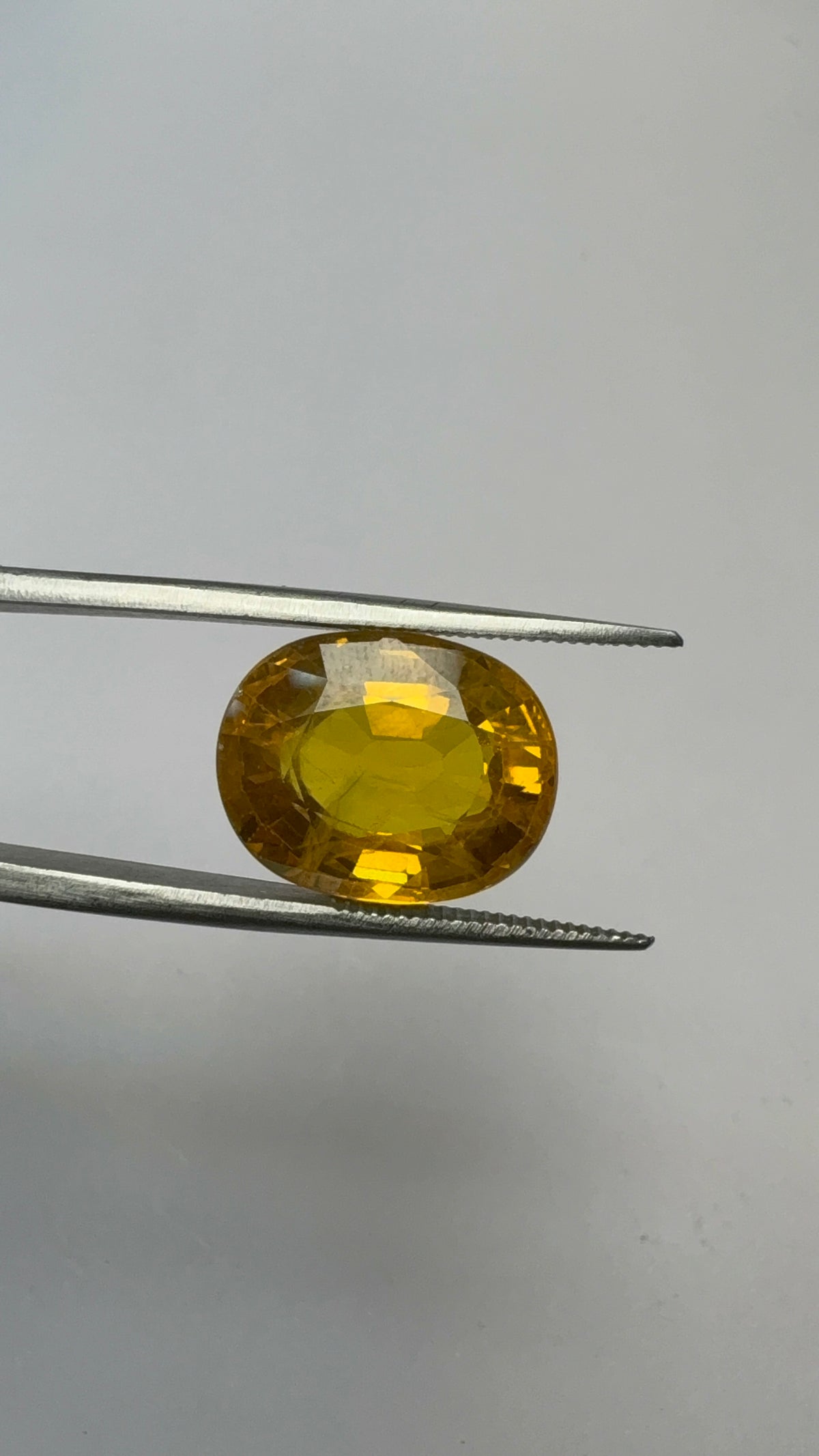 Yellow Sapphire 12.86 carat BKR-139 close view