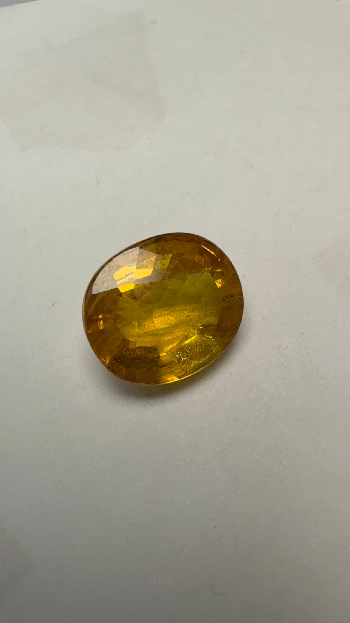 Yellow Sapphire – 7.19 Carat – Thailand — exact stone view 3