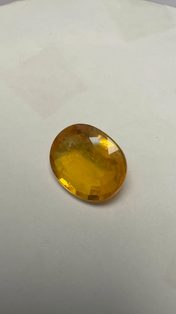 Yellow Sapphire – 7.75 Carat – Thailand — exact stone view 1