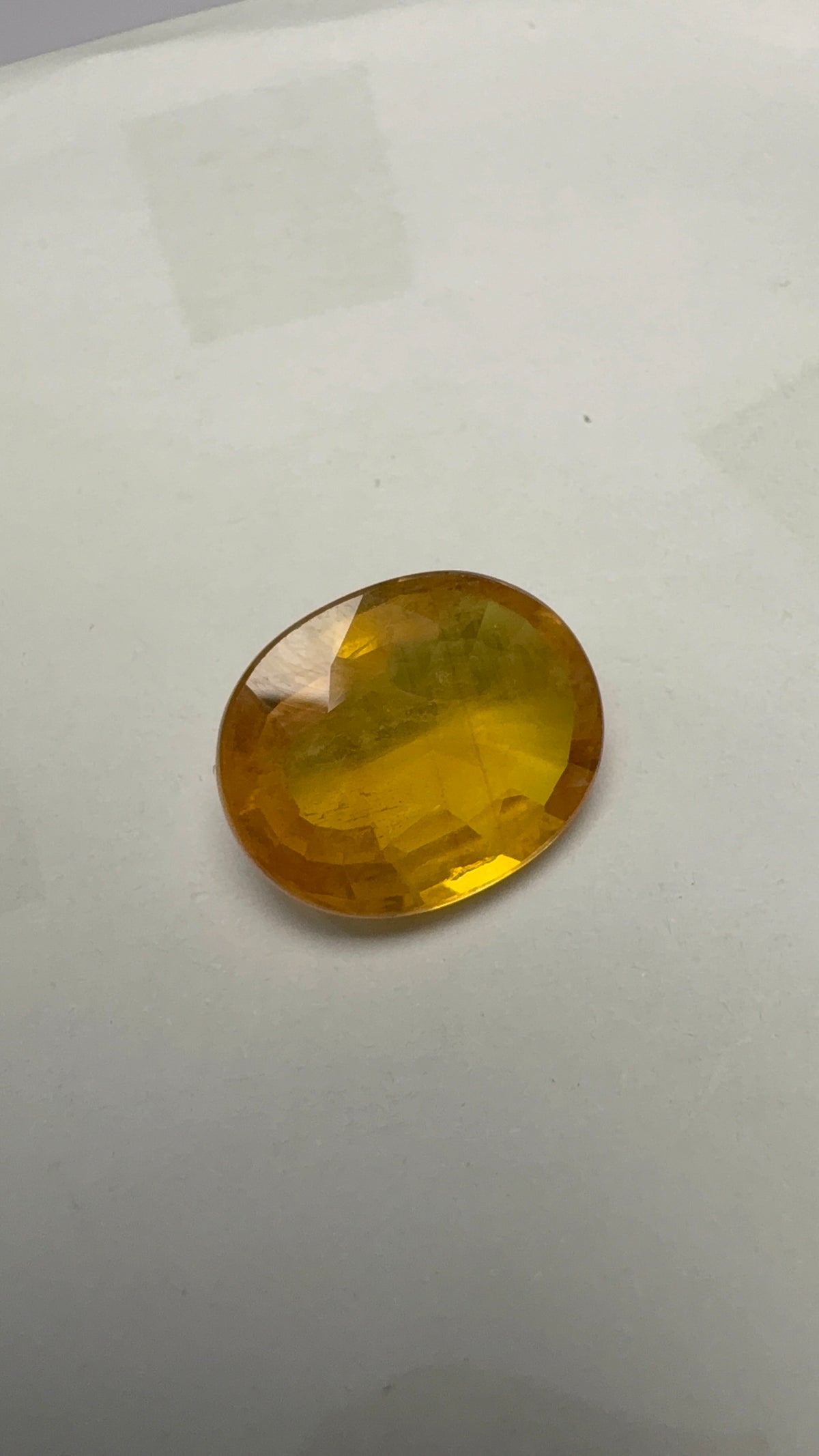 Yellow Sapphire – 7.75 Carat – Thailand — exact stone view 3