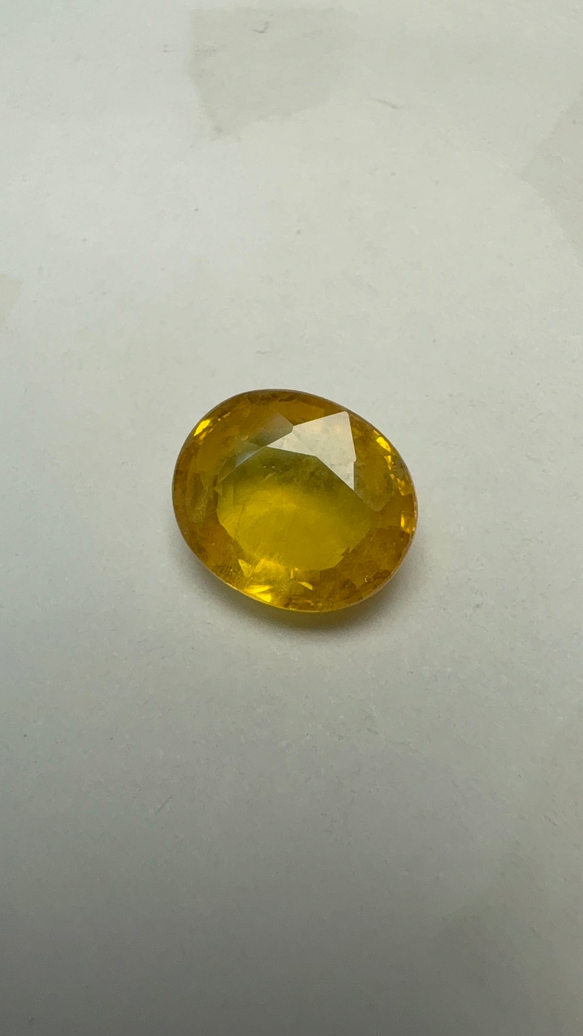 Yellow Sapphire – 5.25 Carat – Thailand — exact stone view 3