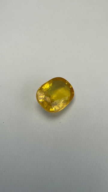 Yellow Sapphire 4.05 carat BKR-234 front view