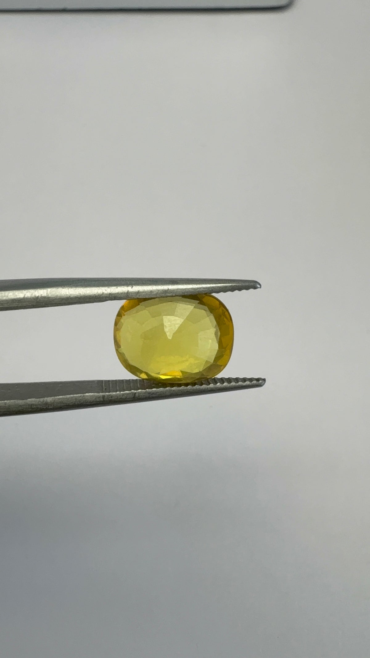 Yellow Sapphire 4.05 carat BKR-234 angled view