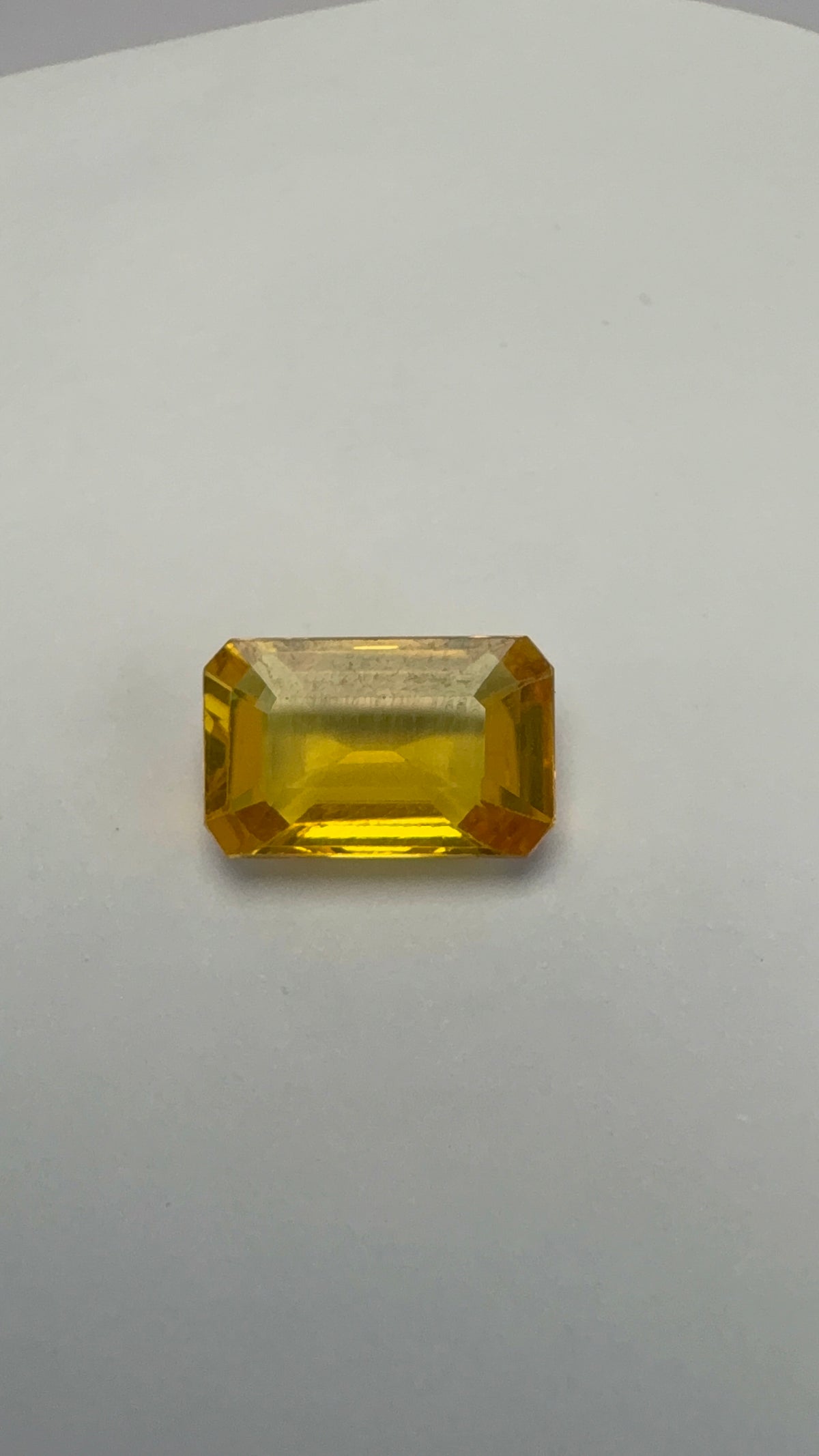Yellow Sapphire 4.13 carat BKR-235 front view