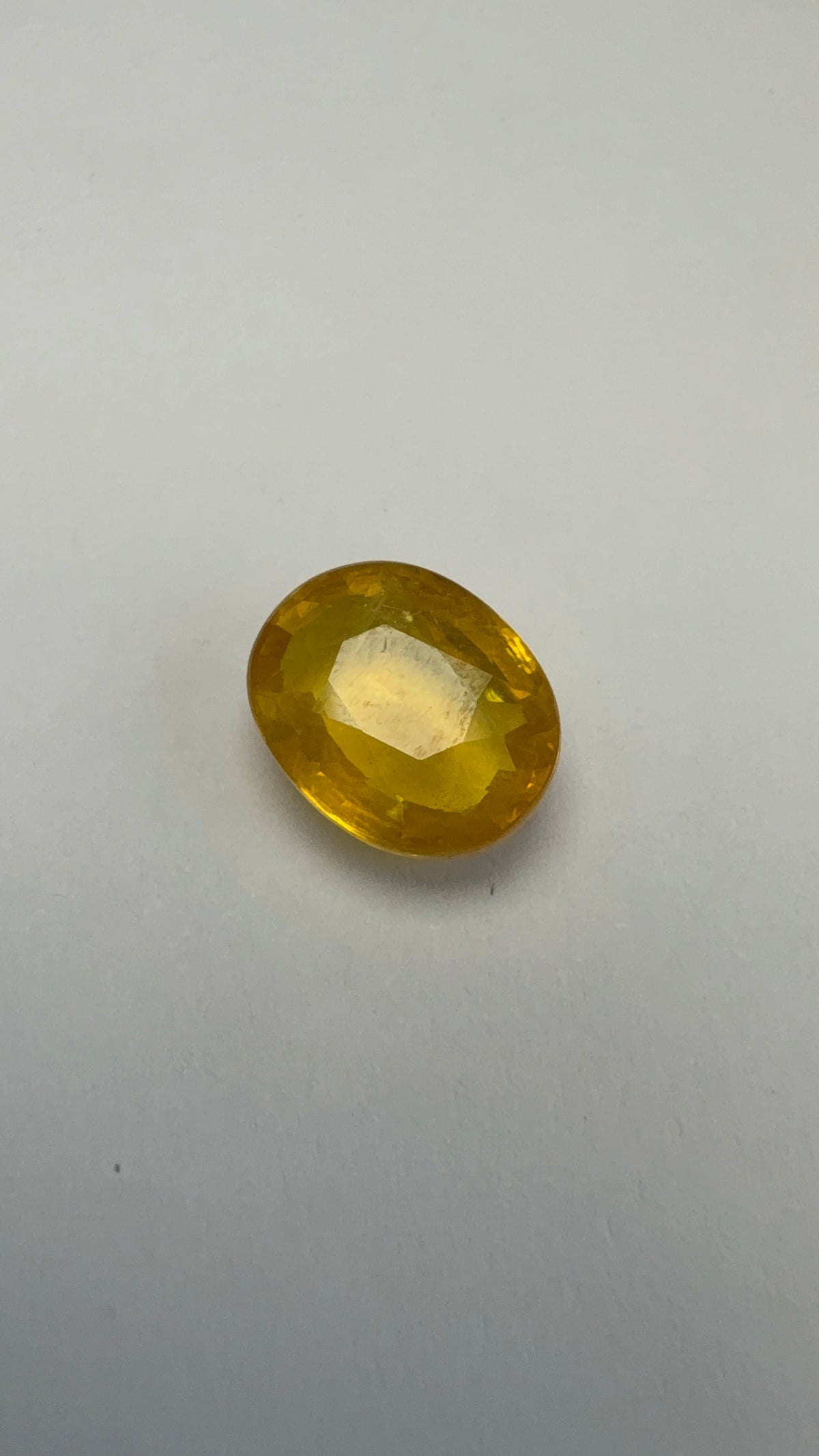 Yellow Sapphire 4.84 carat BKR-250 alternate face-up view