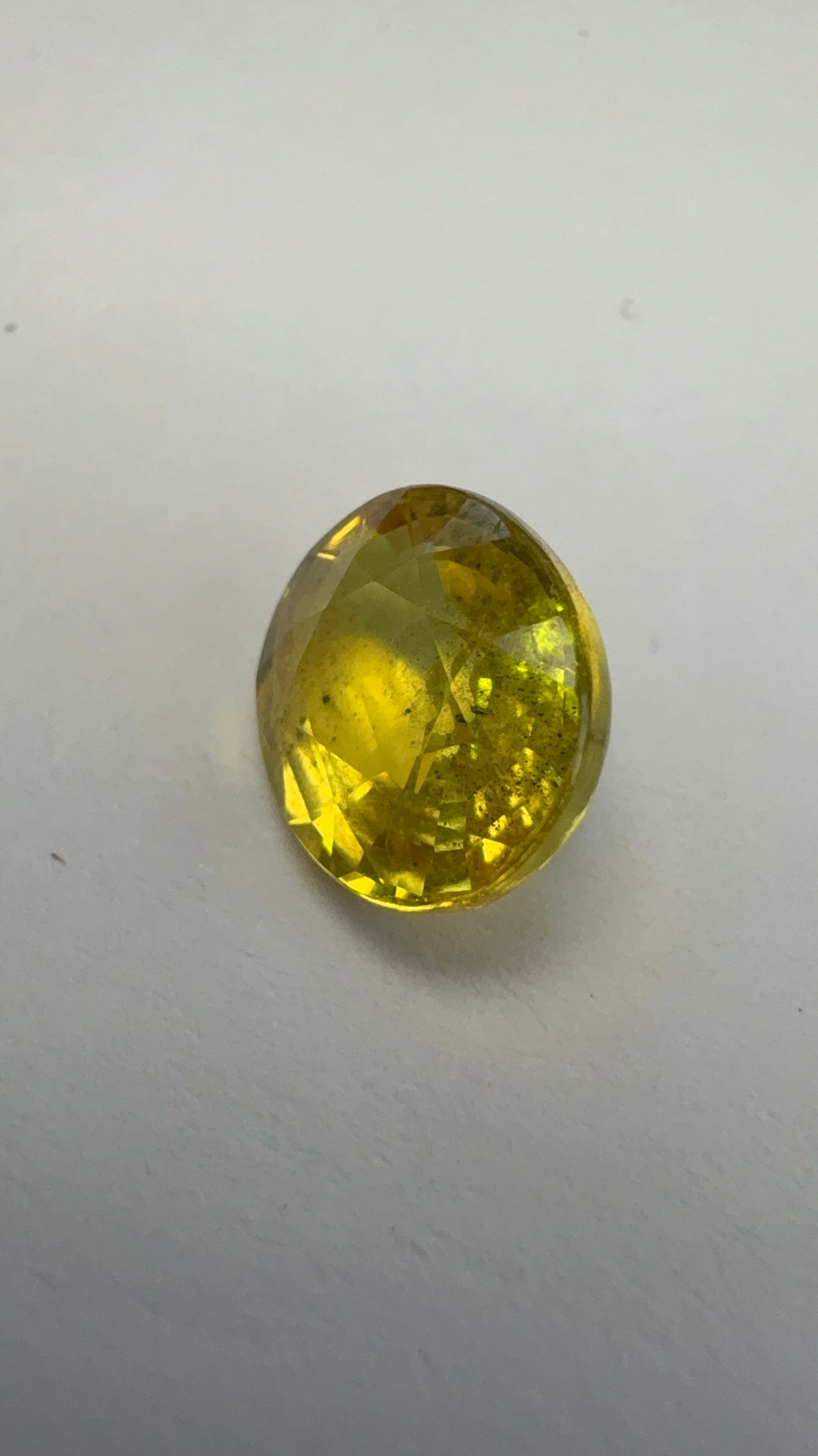 Yellow Sapphire 2.94 carat BKR-262 front view
