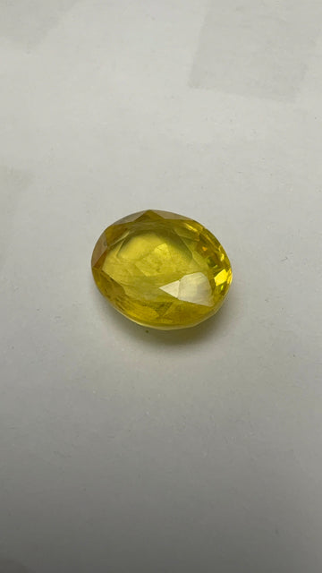 Yellow Sapphire – 5.15 Carat – Thailand — exact stone view 1