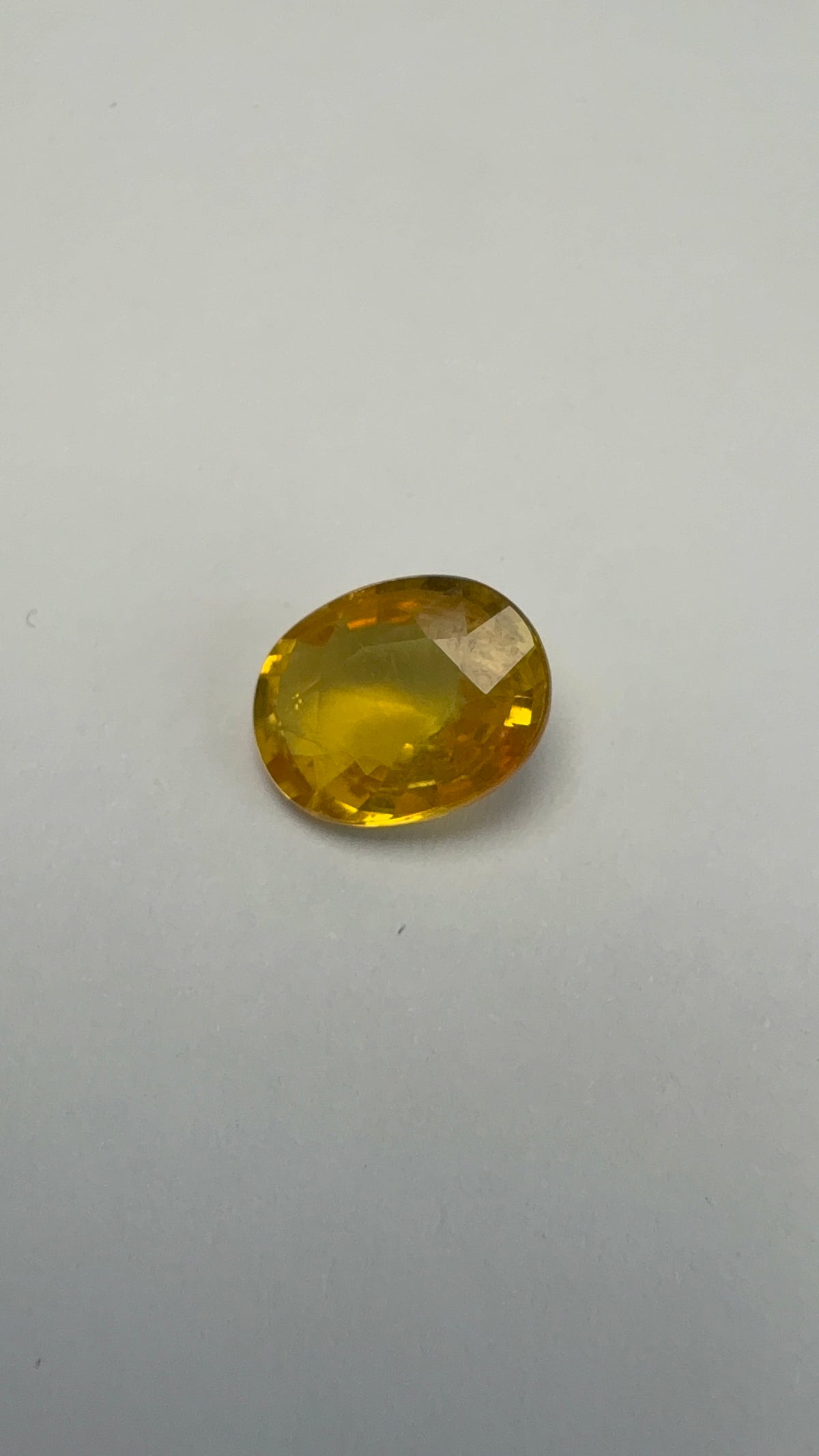 Yellow Sapphire 3.69 carat BKR-274 close view
