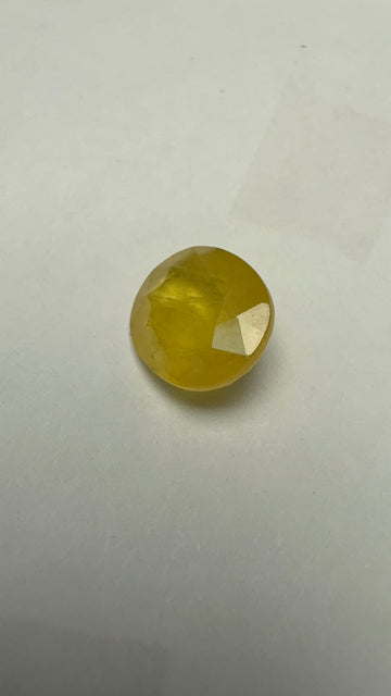 Yellow Sapphire – 5.42 Carat – Thailand — exact stone view 1