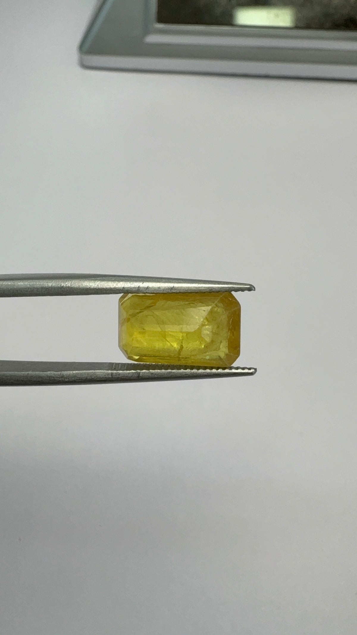 Yellow Sapphire 4.21 carat BKR-291 angled view