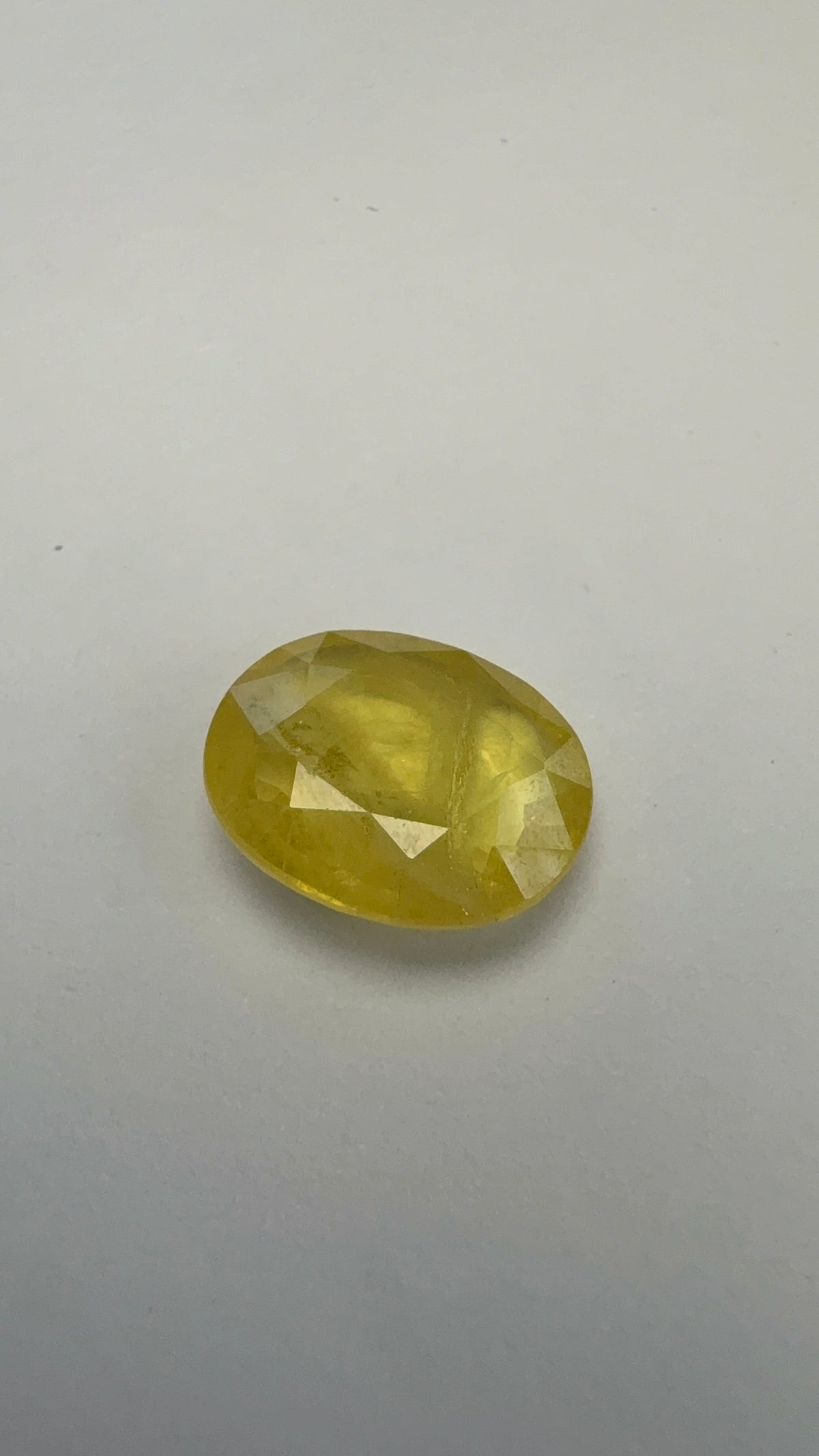Yellow Sapphire 4.56 carat BKR-296 front view