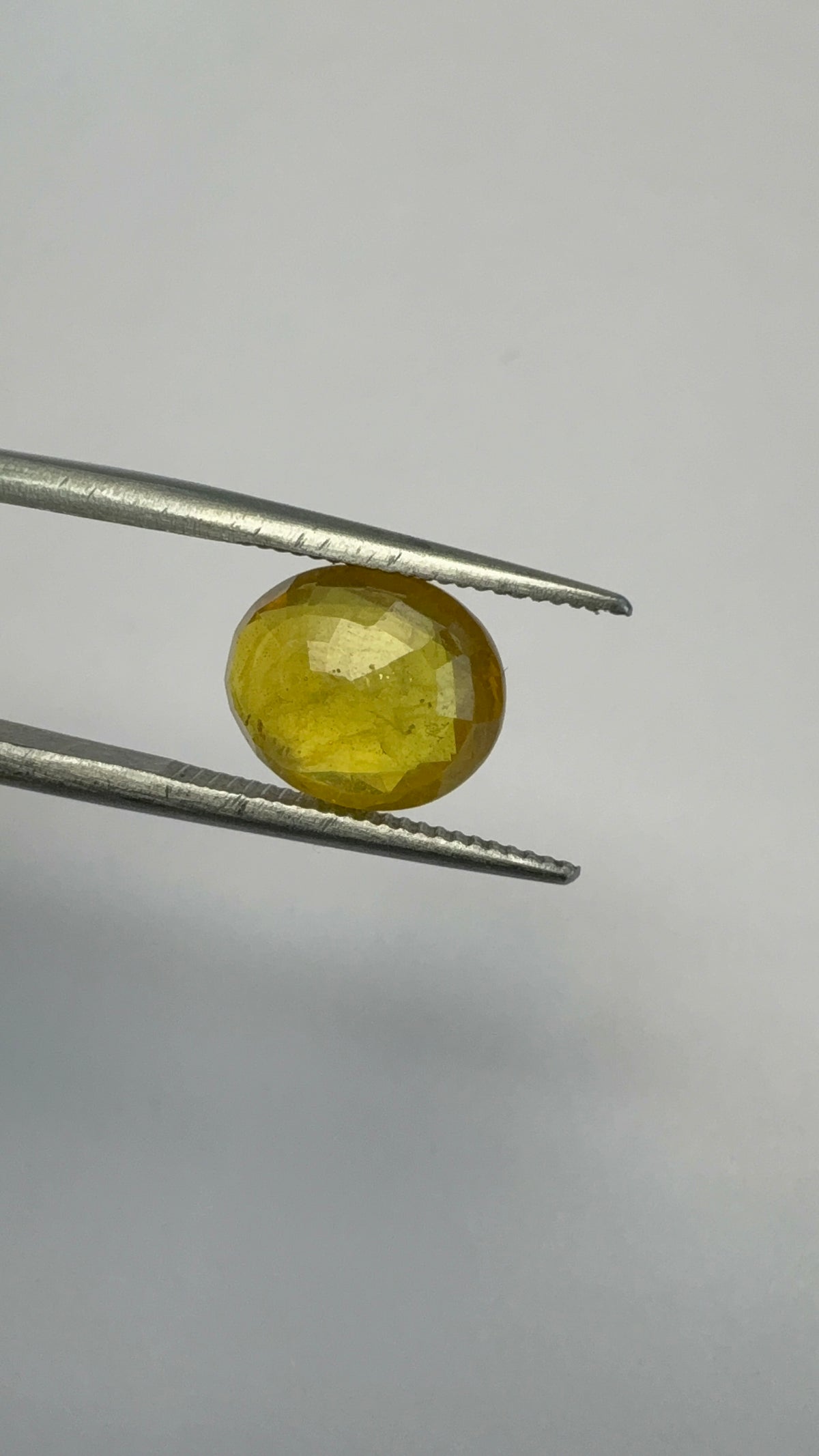 Yellow Sapphire 3.51 carat BKR-307 angled view