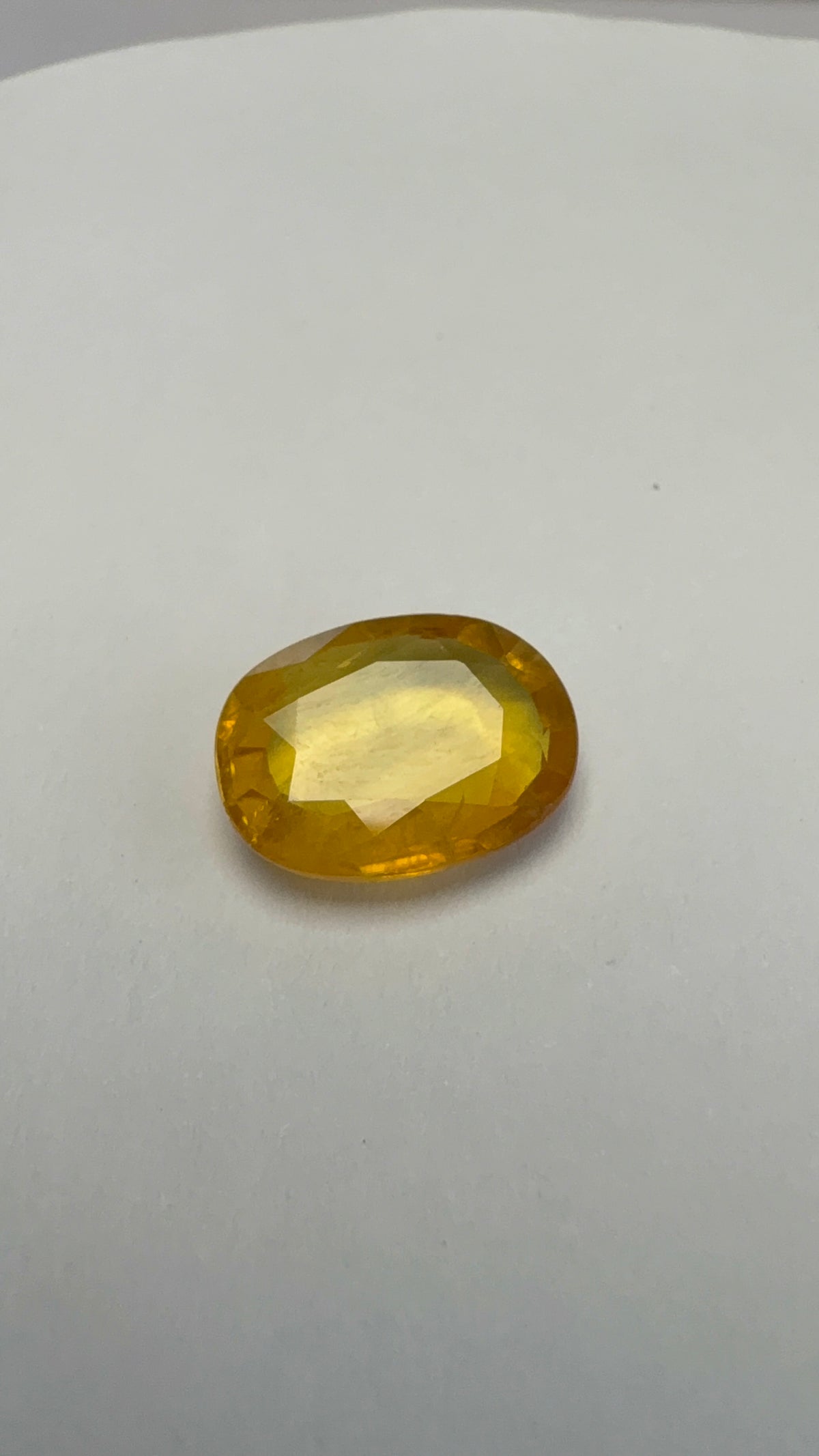 Yellow Sapphire 3.26 carat BKR-309 alternate face-up view