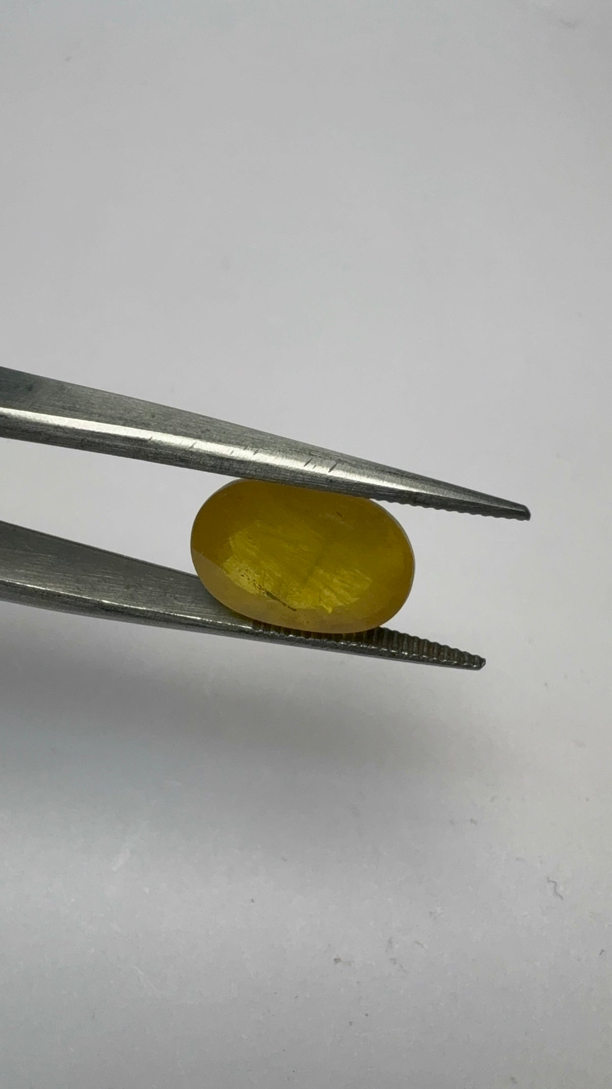 Yellow Sapphire 6.95 carat BKR-320 close view