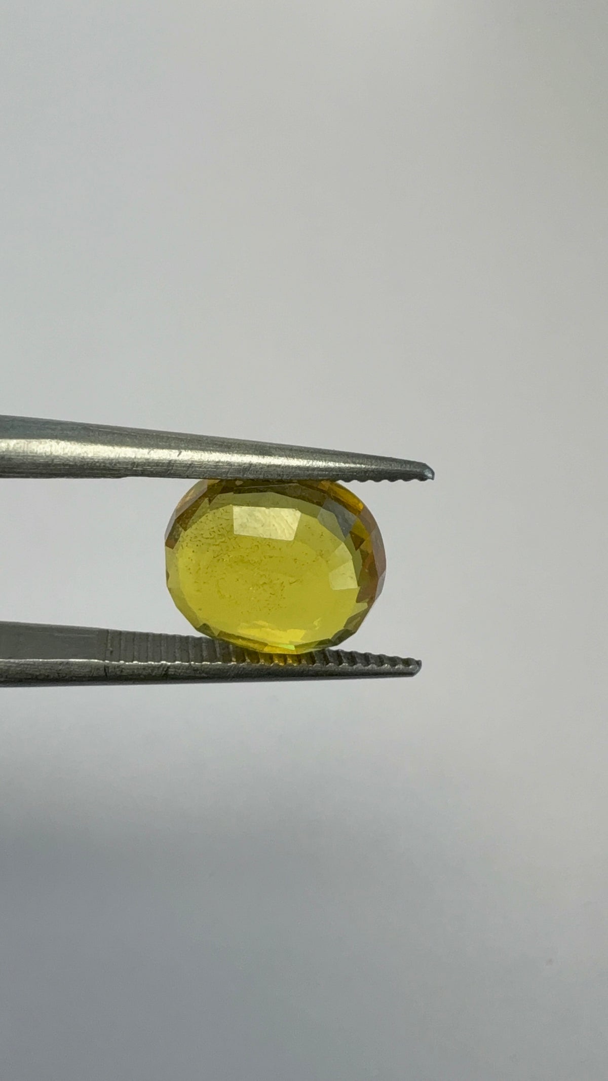 Yellow Sapphire 3.93 carat BKR-34 angled view