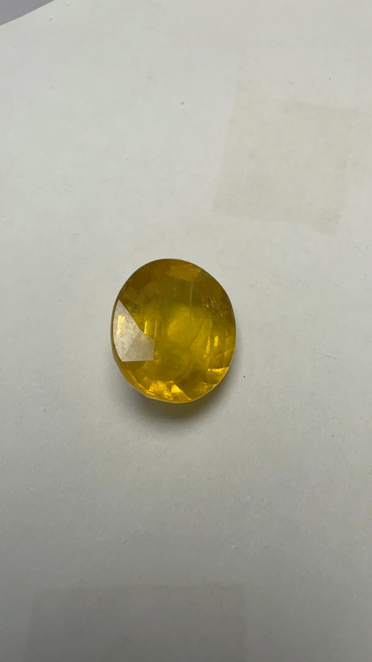 Yellow Sapphire – 6.13 Carat – Thailand — exact stone view 1