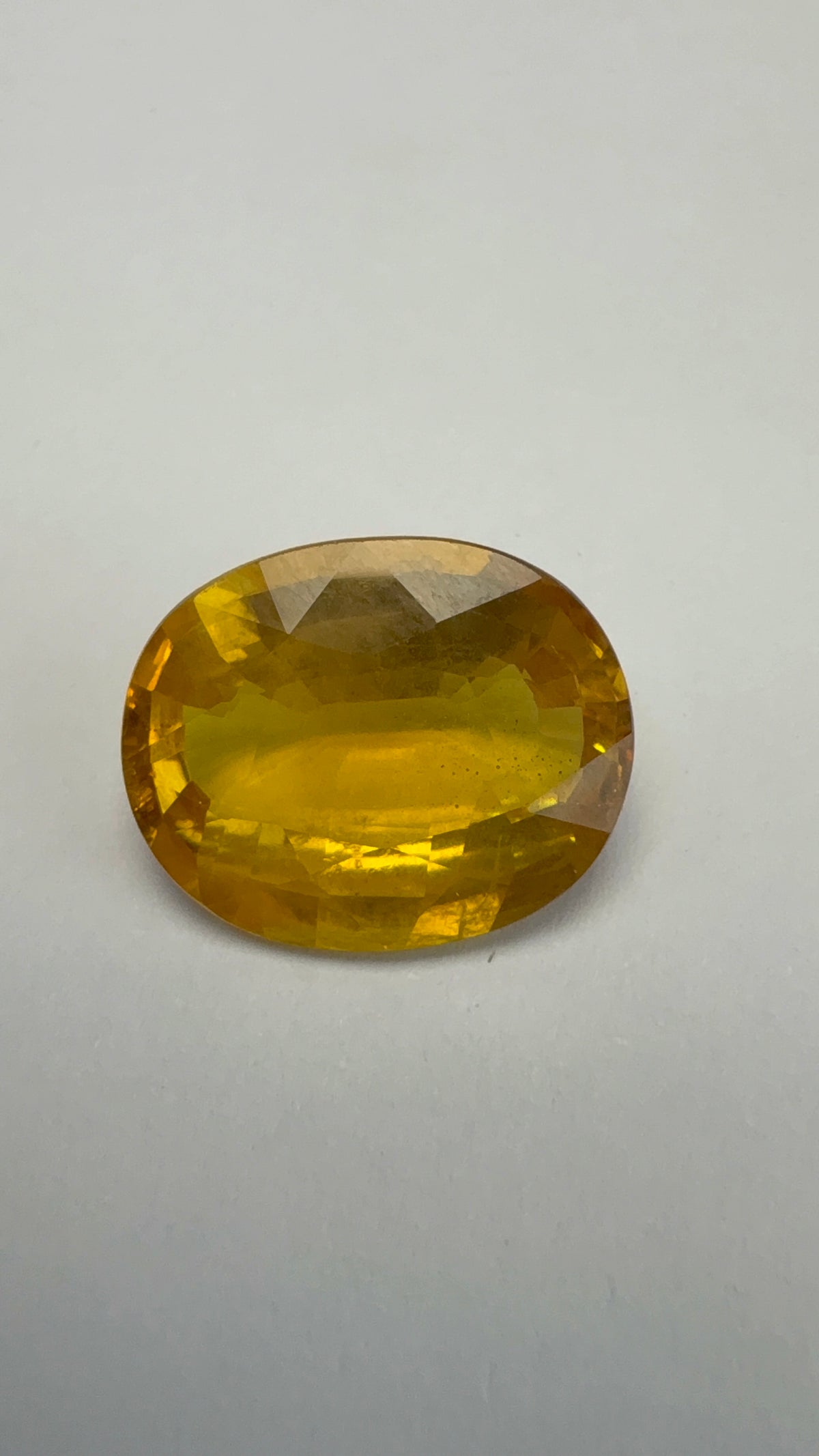Yellow Sapphire 9.41 carat BKR-76 face-up view