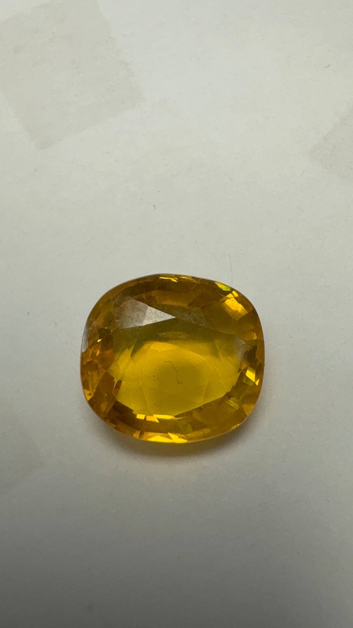 Yellow Sapphire – 8.08 Carat – Thailand — exact stone view 2