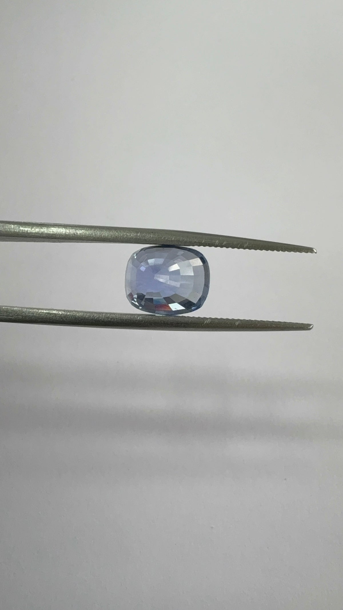 Blue Sapphire 5.14 carat BSR-12 face-up view