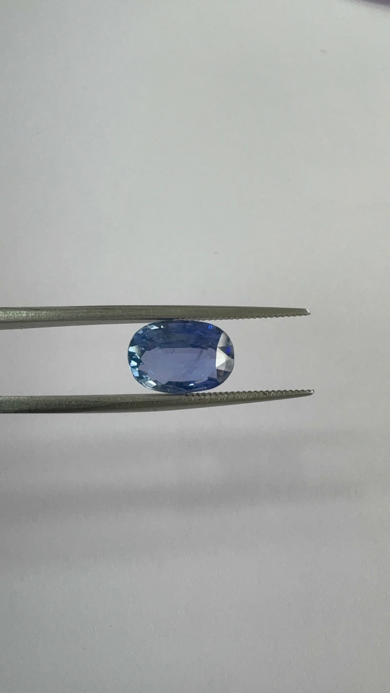 Blue Sapphire – 5.02 Carat – Sri Lanka