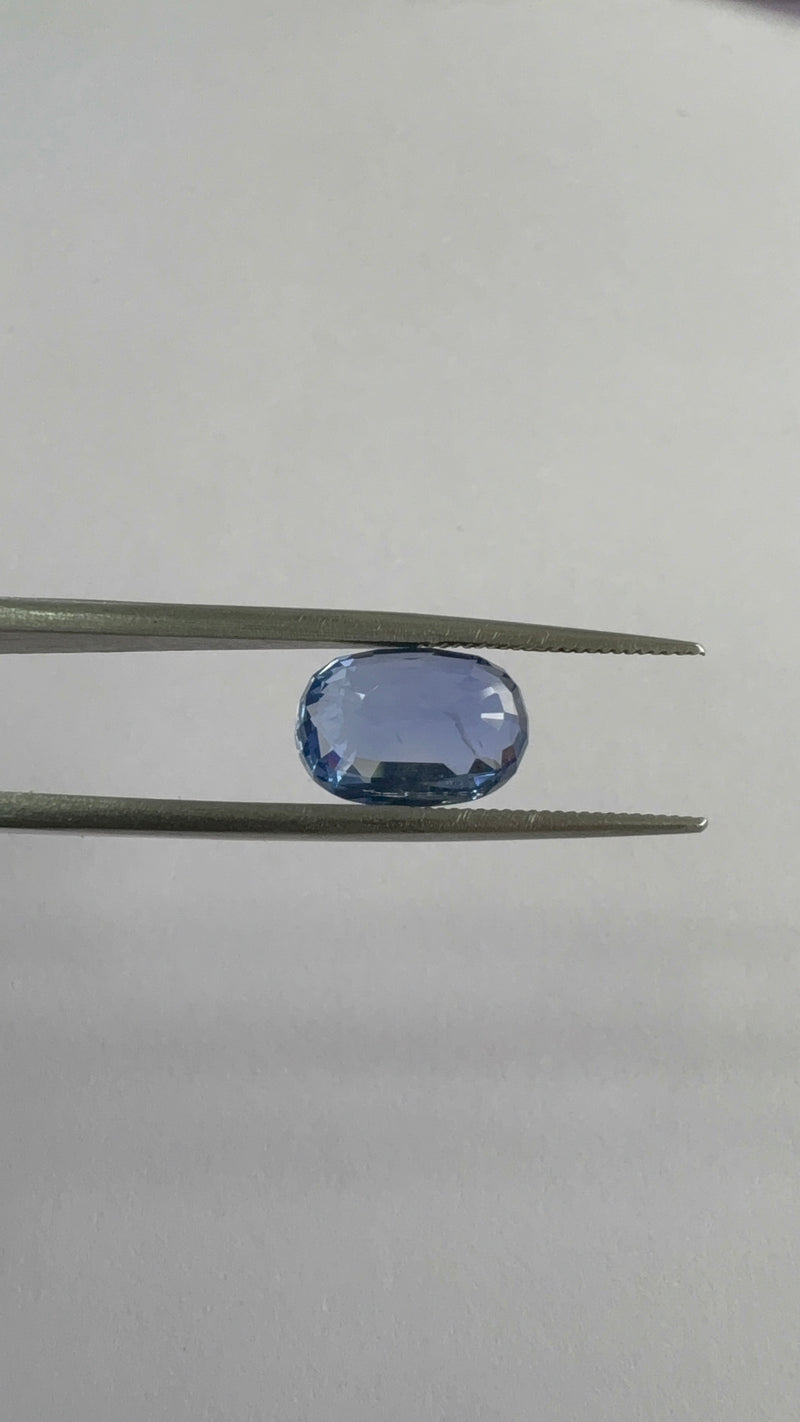 Blue Sapphire – 5.02 Carat – Sri Lanka