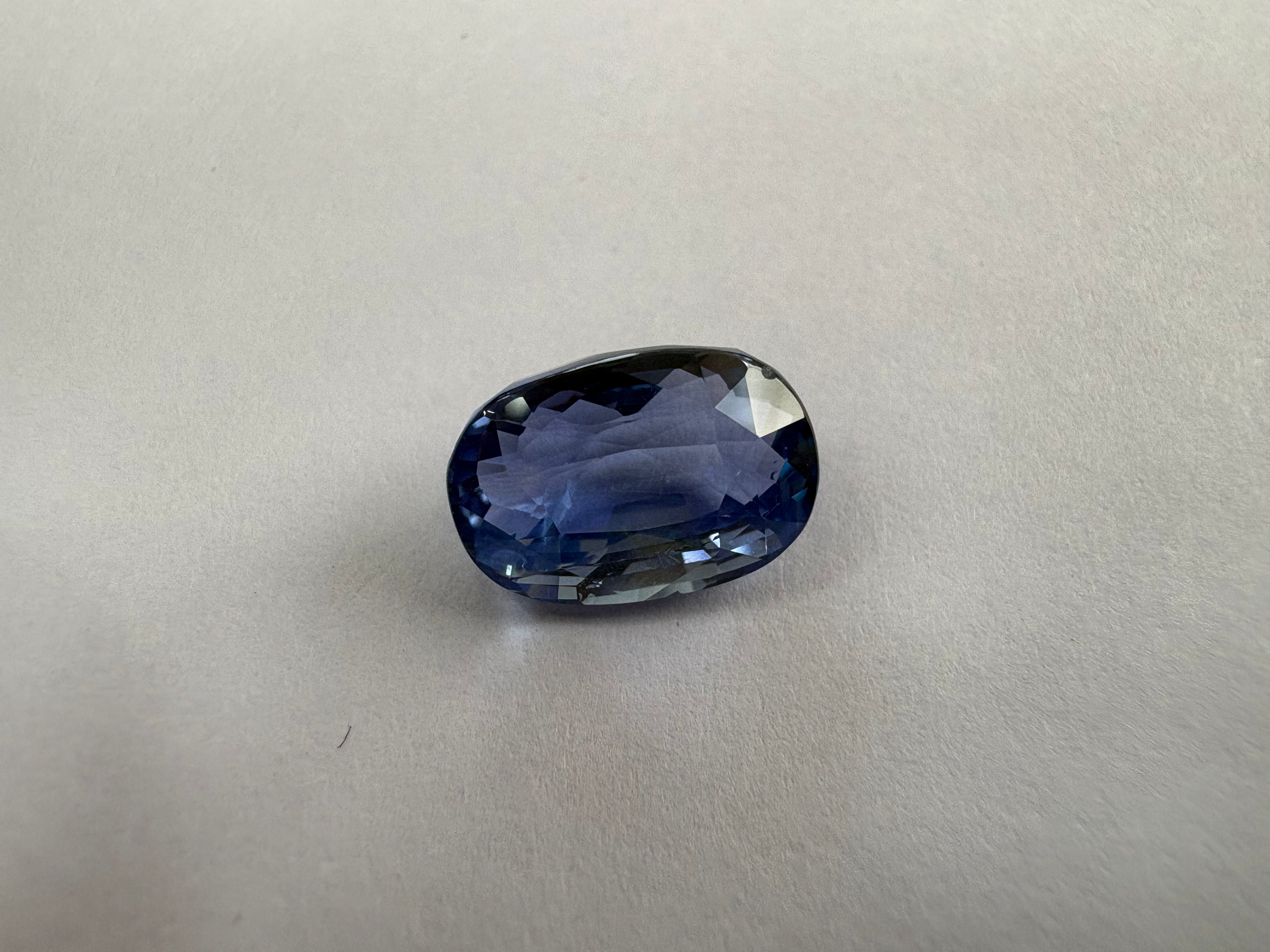 Blue Sapphire 5.02 carat BSR-24 alternate face-up view