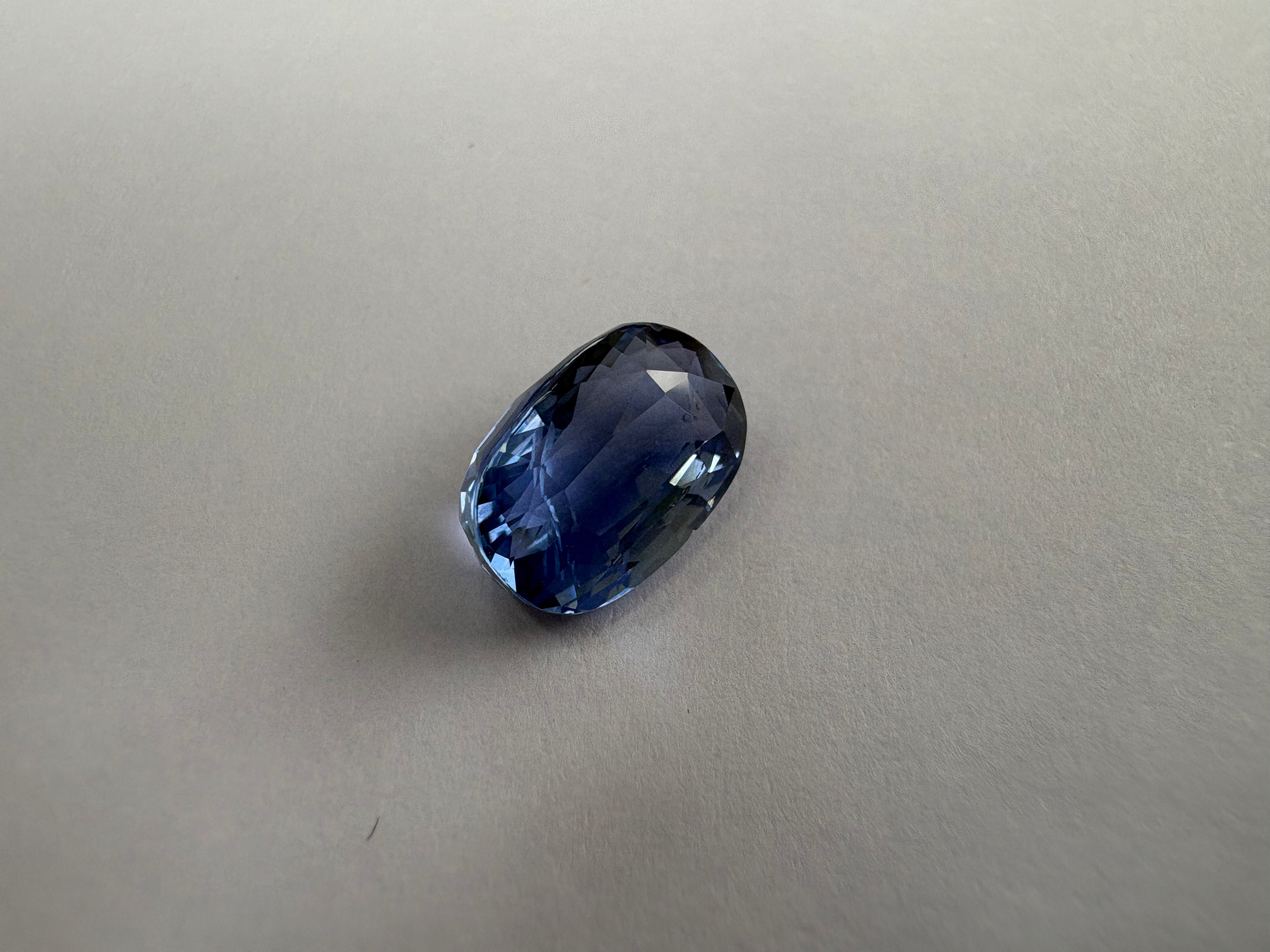 Blue Sapphire 5.02 carat BSR-24 angled view