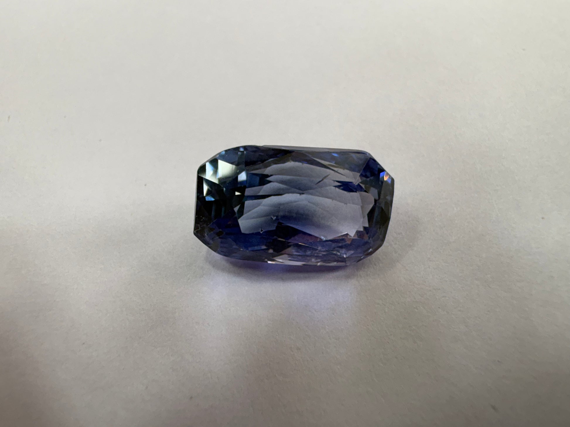 Blue Sapphire 6.15 carat BSR-30 angled view