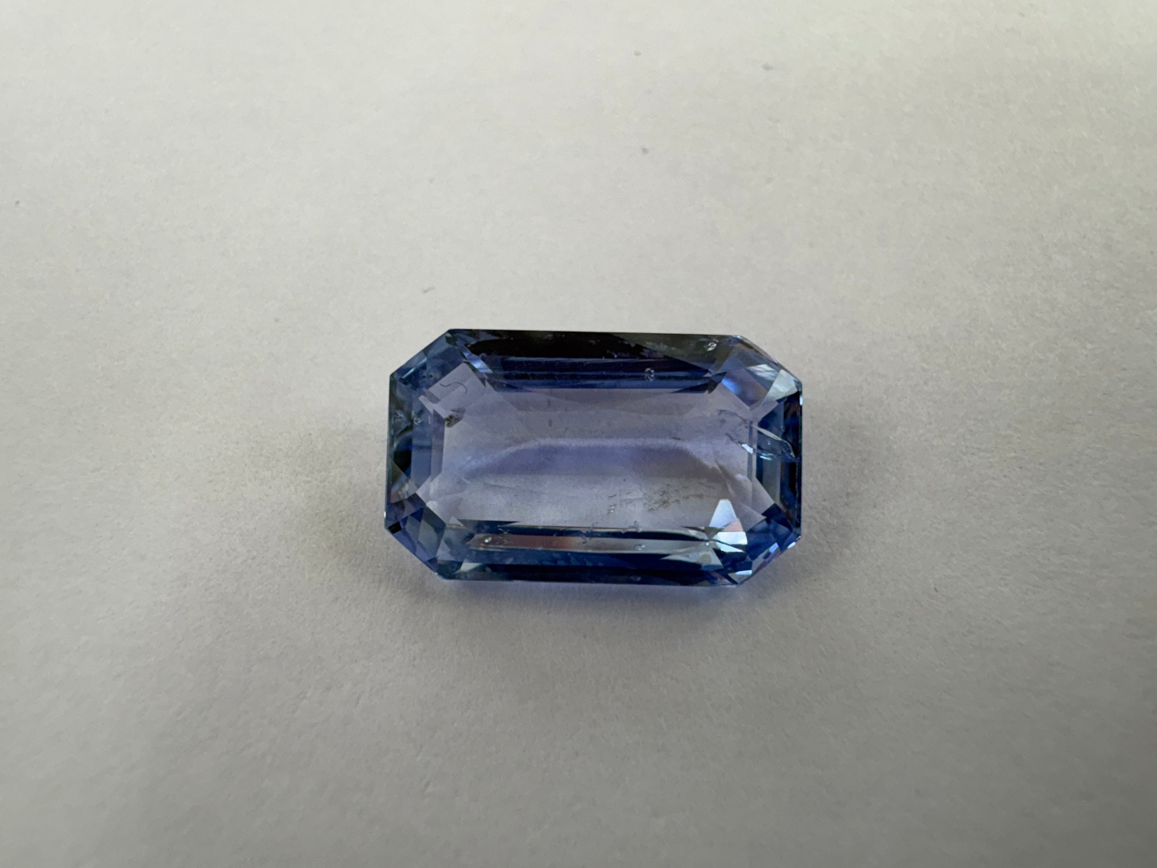 Blue Sapphire 6.09 carat BSR-31 angled view