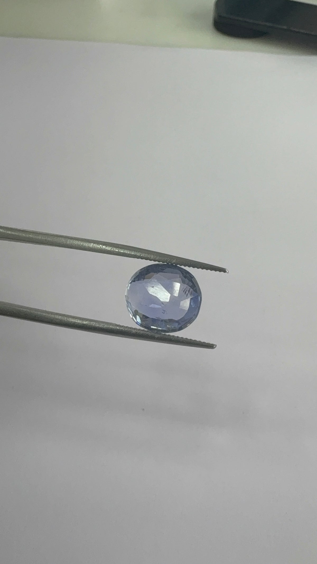 Blue Sapphire 5.50 carat BSR-35 face-up view