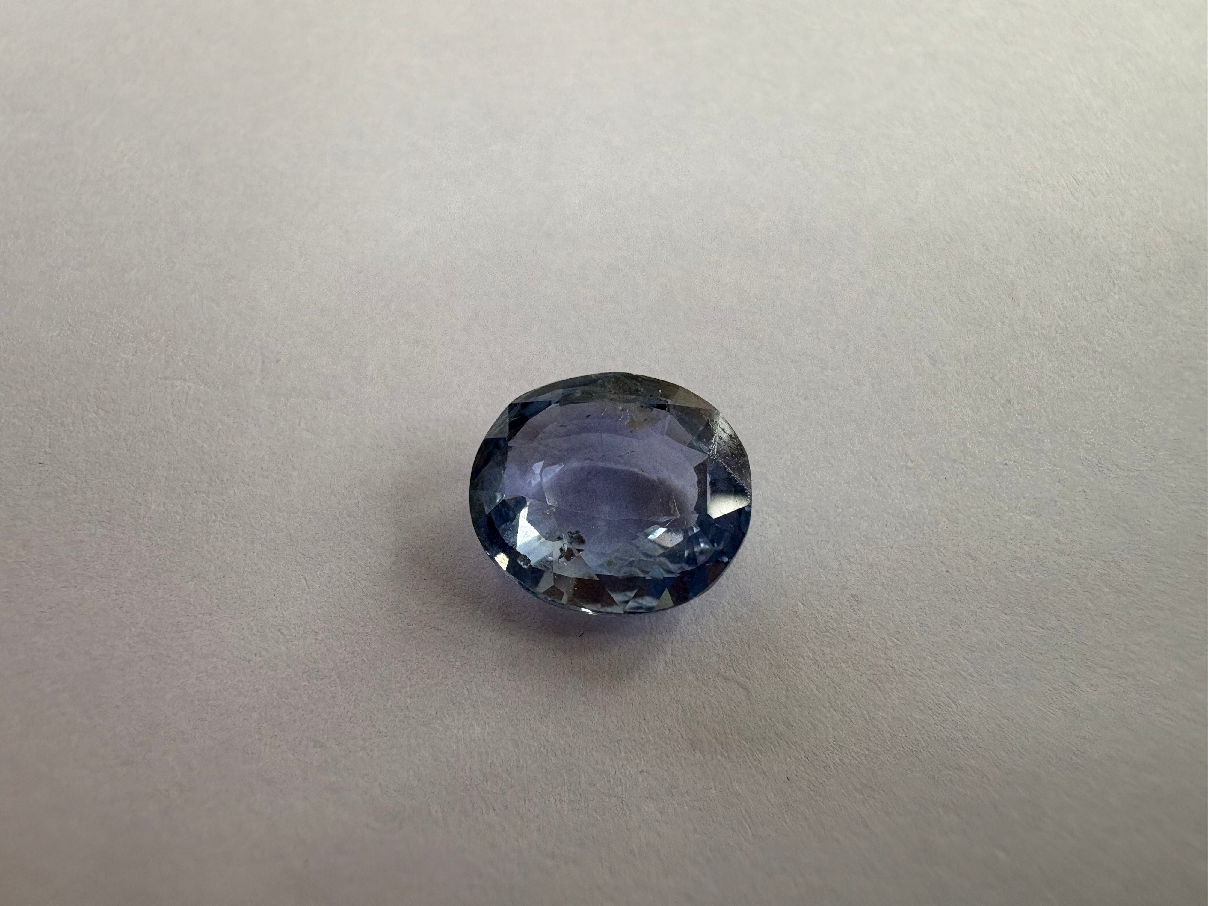 Blue Sapphire 5.50 carat BSR-35 close view