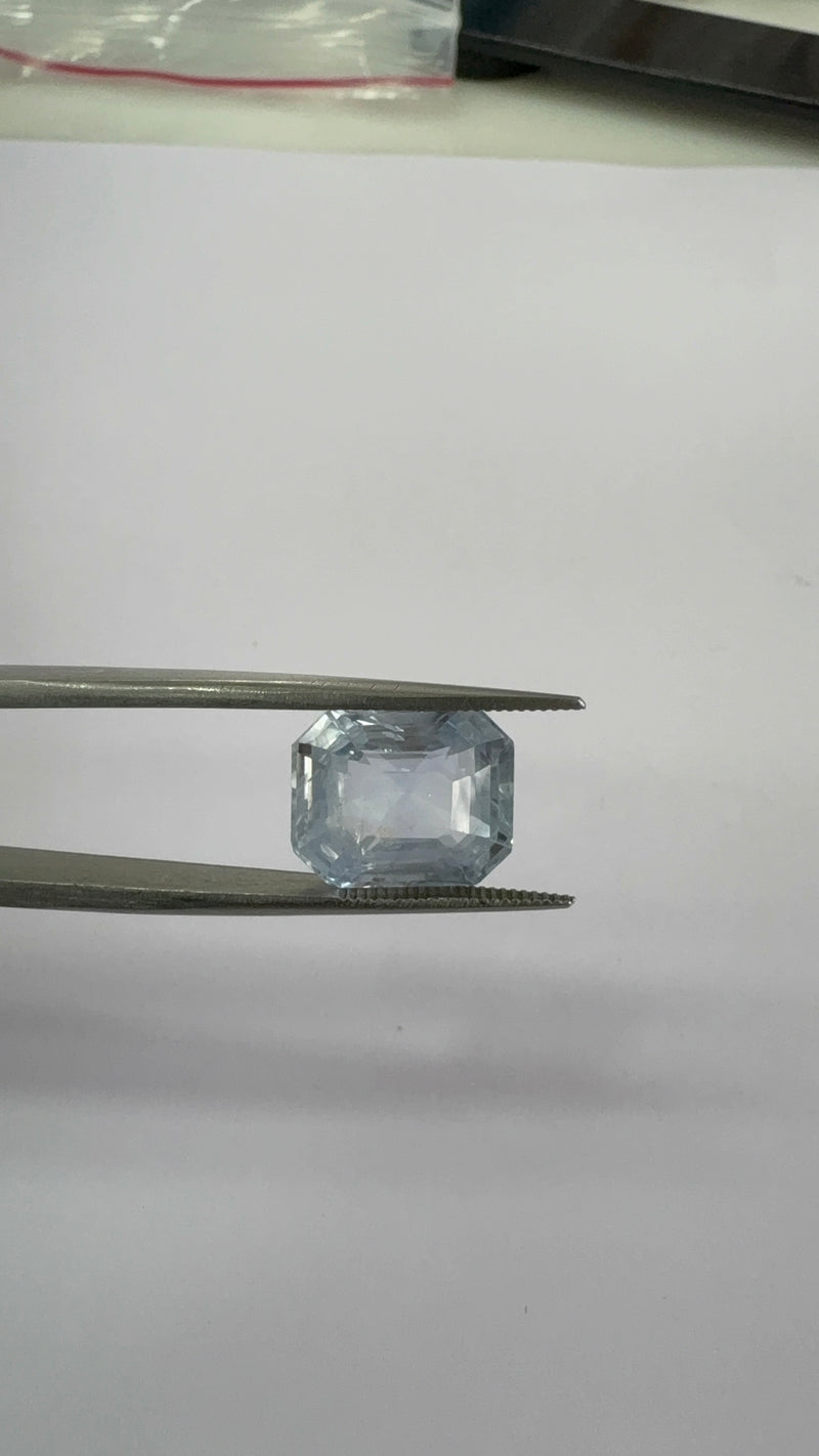 Blue Sapphire – 9.55 Carat – Sri Lanka