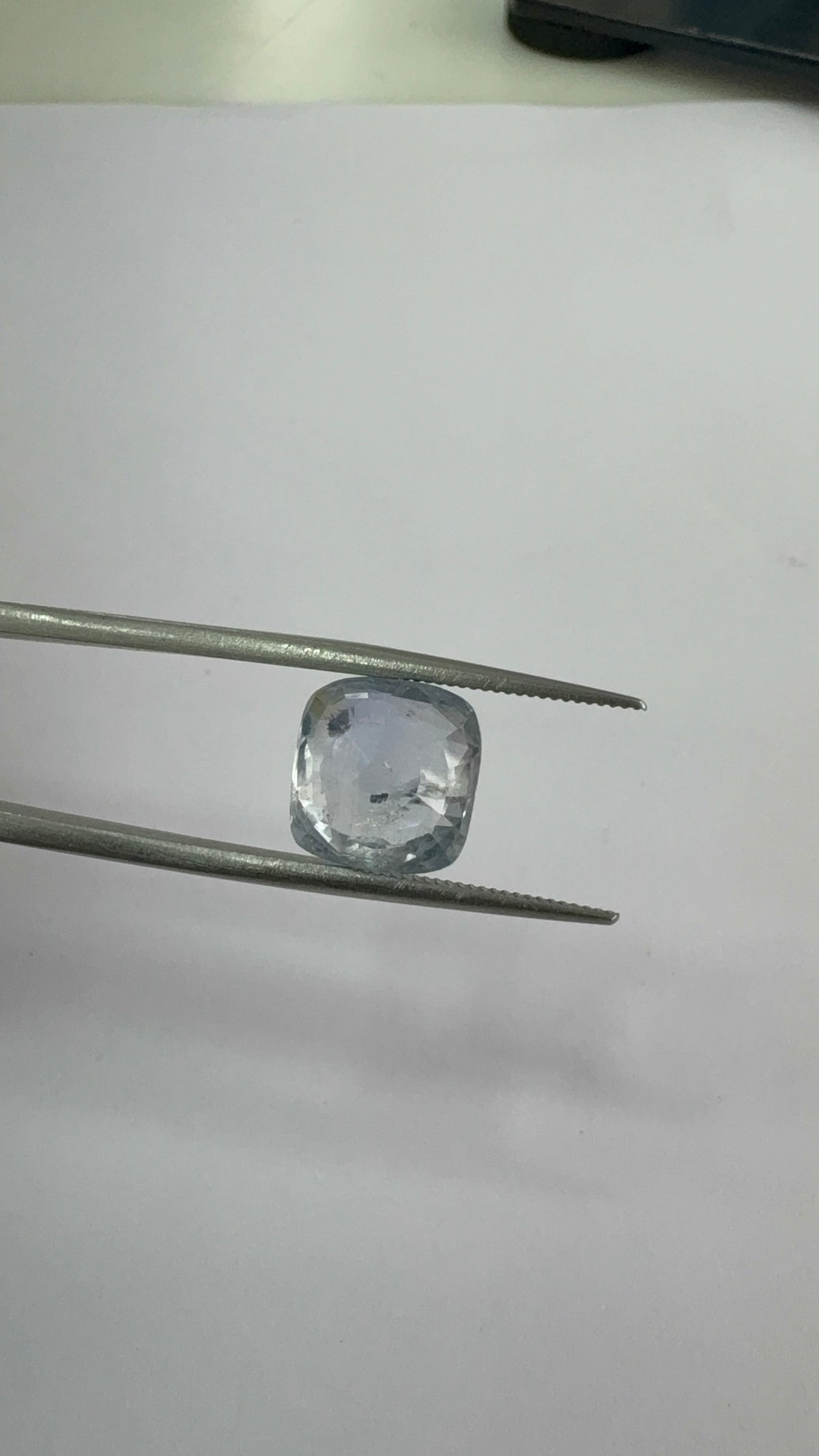 Blue Sapphire 6.60 carat BSR-52 face-up view
