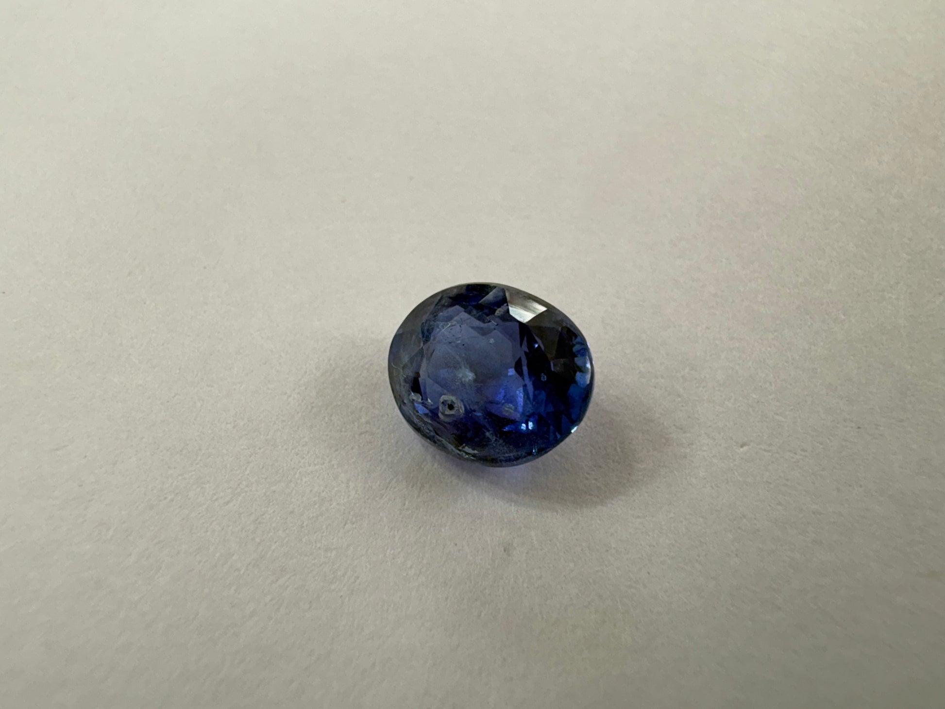 Blue Sapphire 3.14 carat BSR-54 alternate face-up view