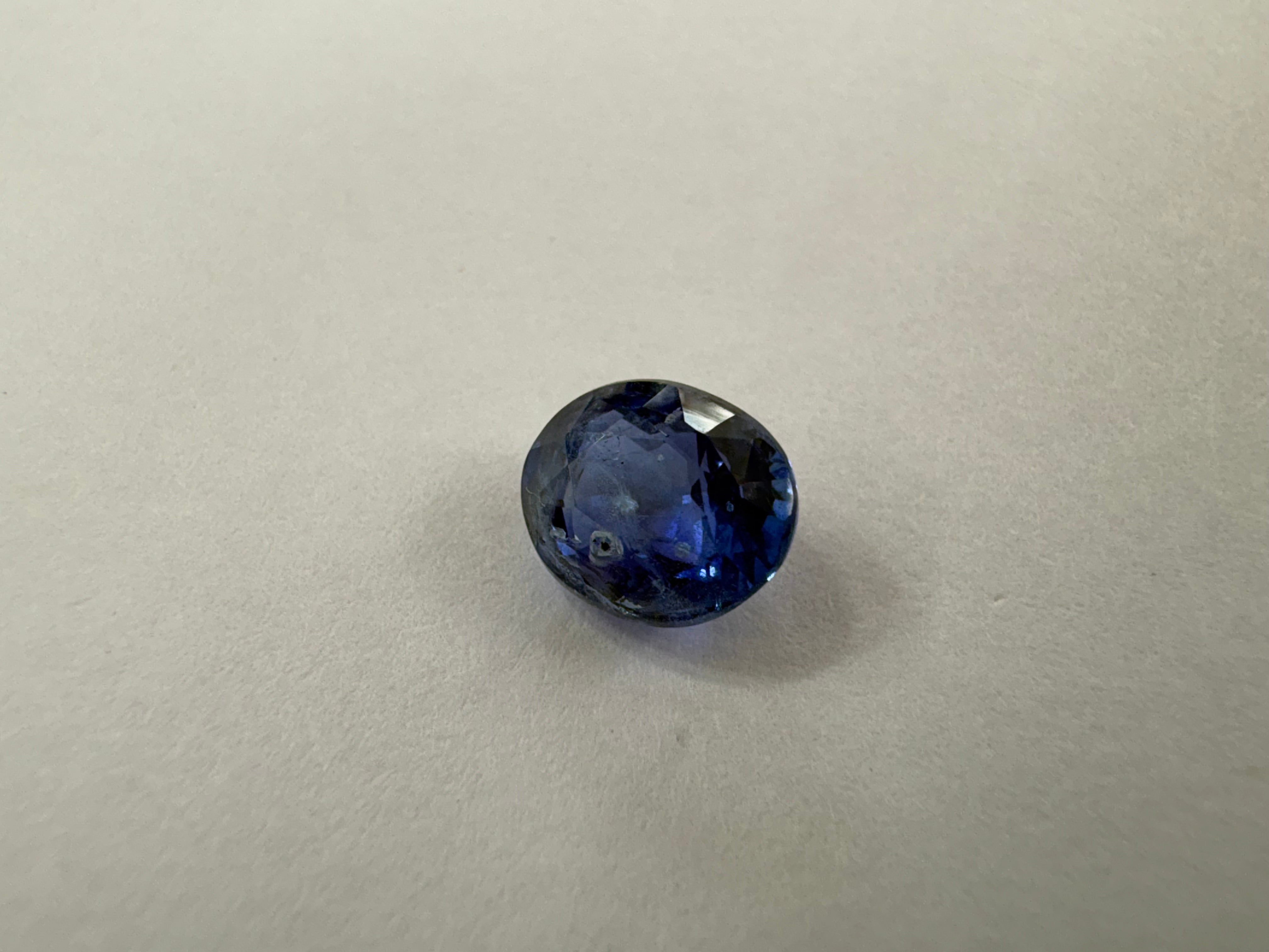 Blue Sapphire 3.14 carat BSR-54 alternate face-up view