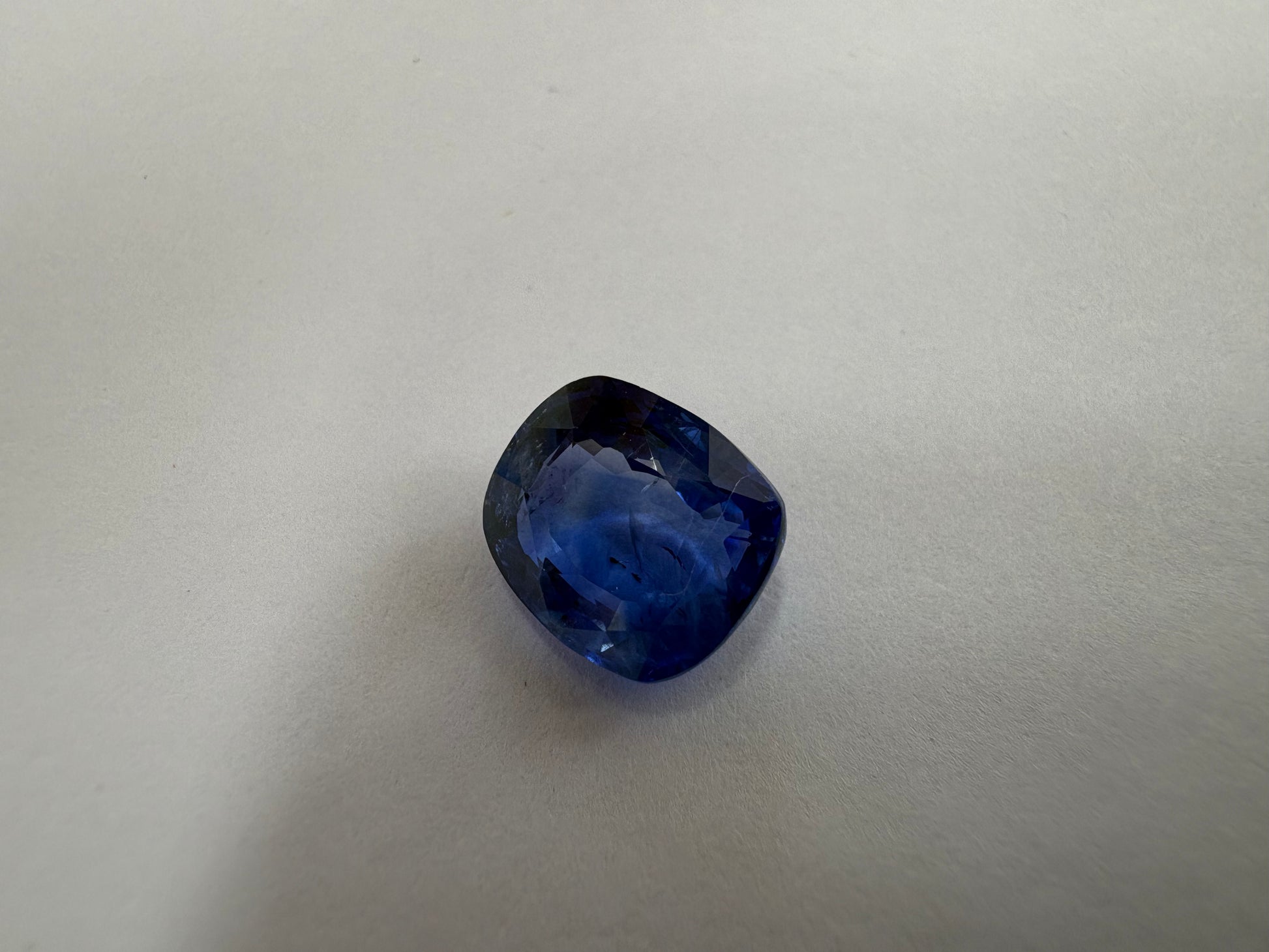 Blue Sapphire 6.60 carat BSR-58 alternate face-up view