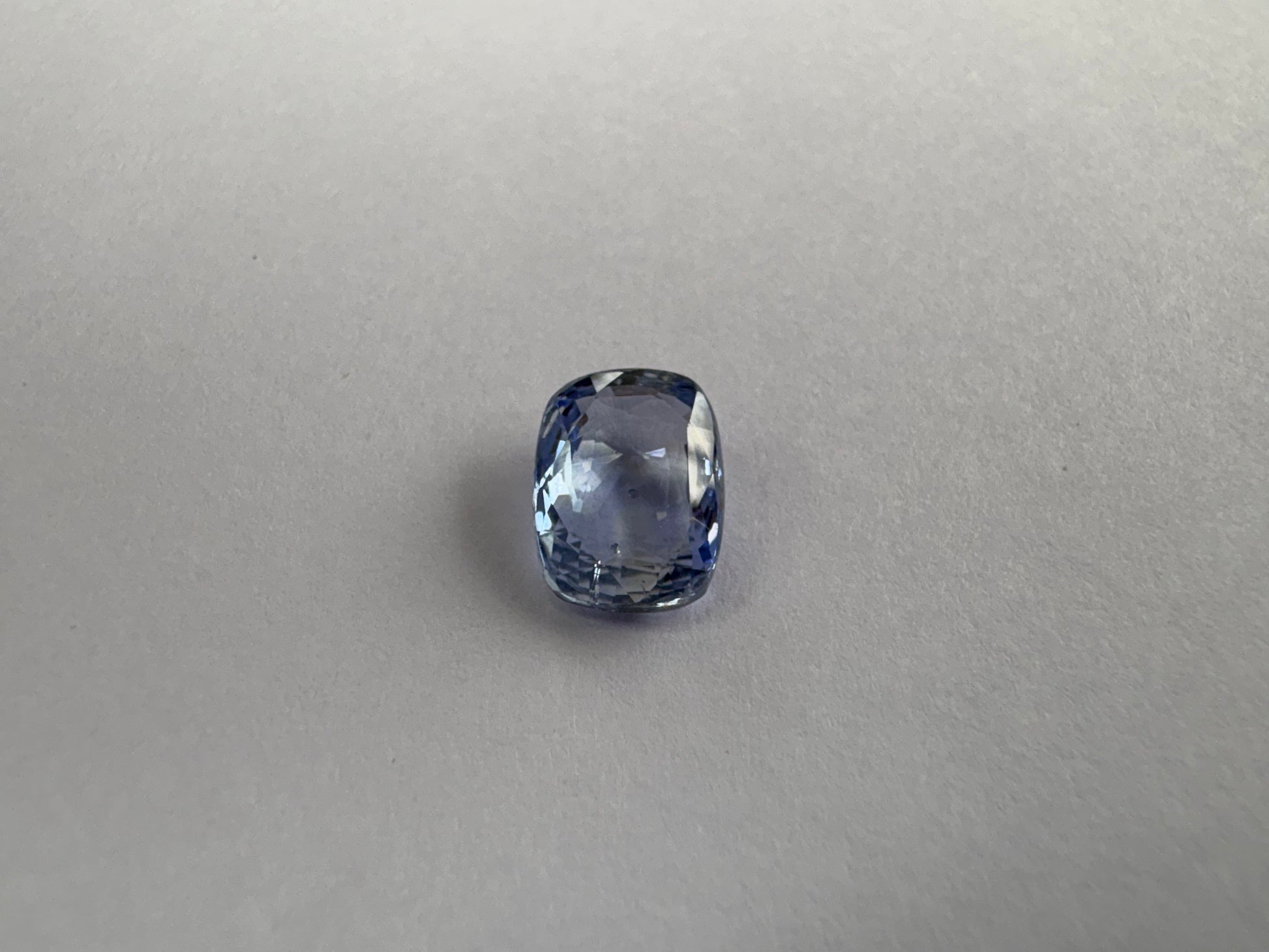 Blue Sapphire 4.01 carat BSR-65 angled view