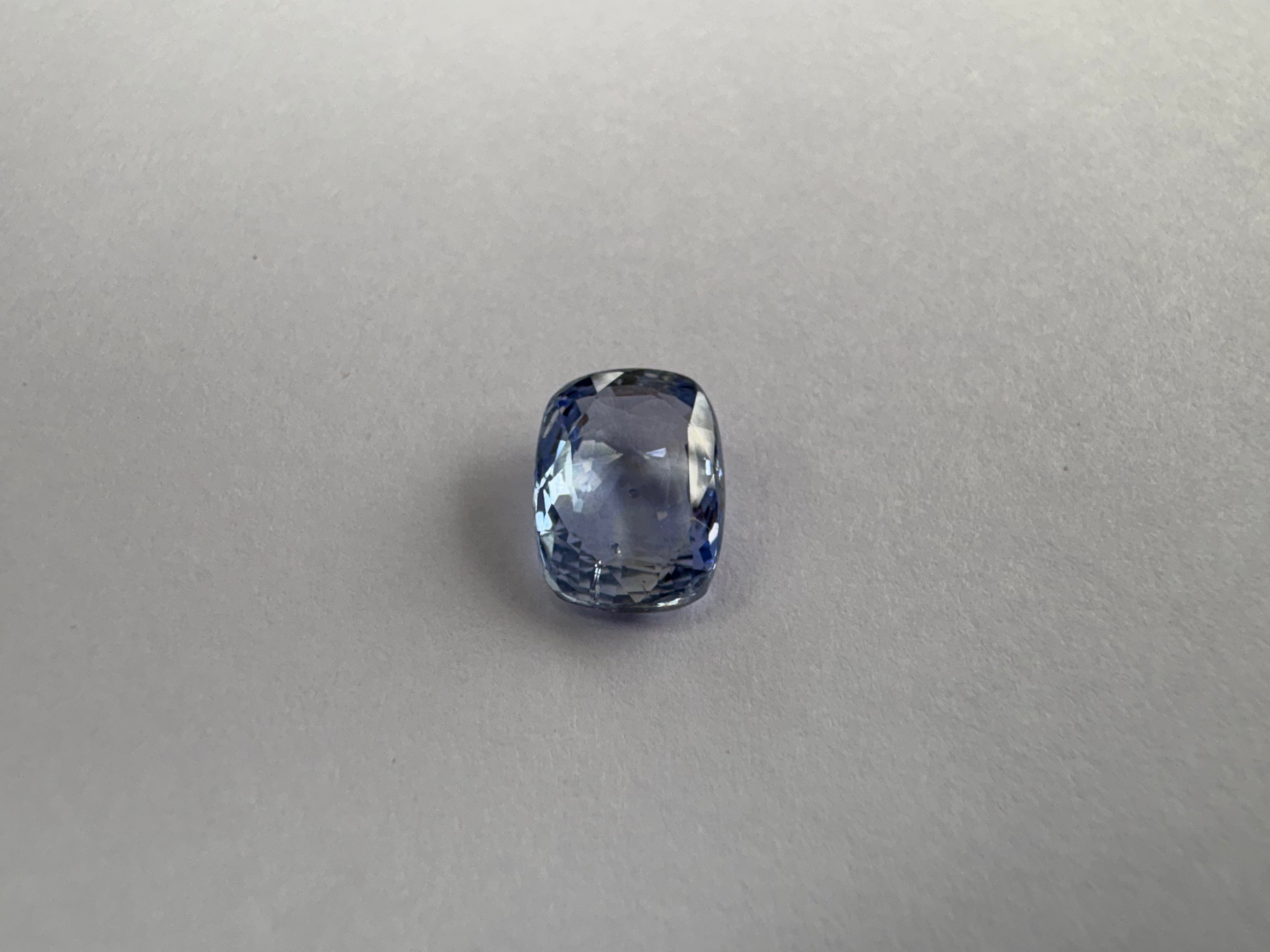 Blue Sapphire 4.01 carat BSR-65 angled view