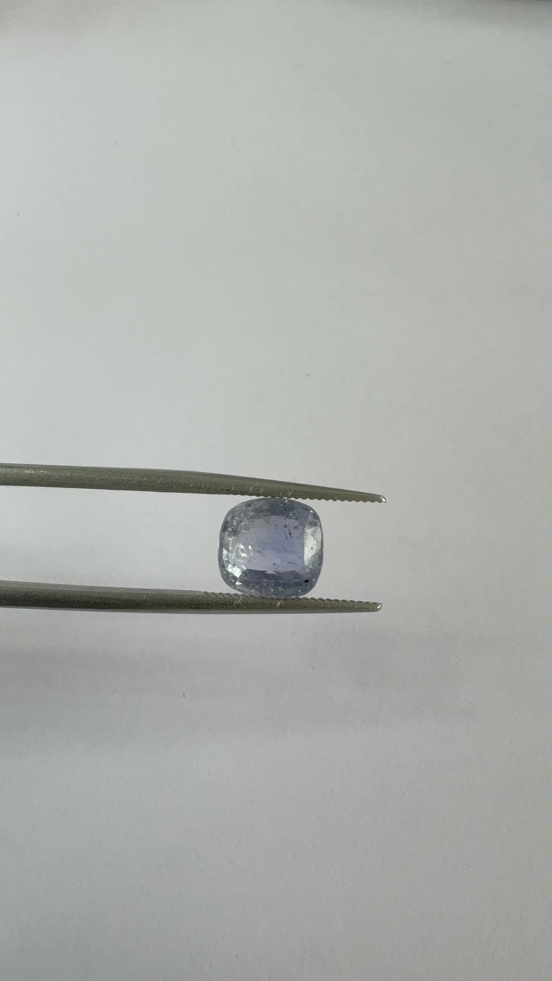 Blue Sapphire – 3.85 Carat – Sri Lanka