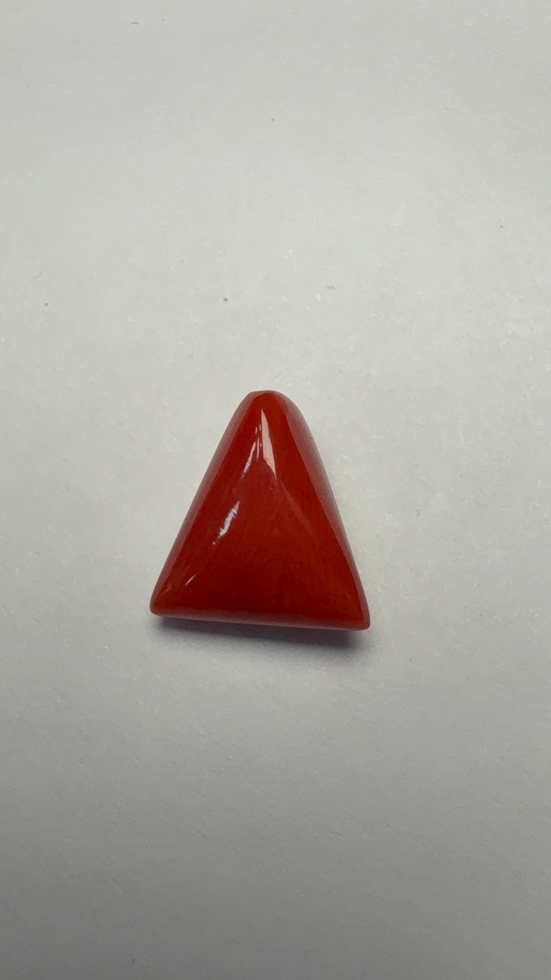 Red Coral – 6.25 Carat – Italy – Triangular