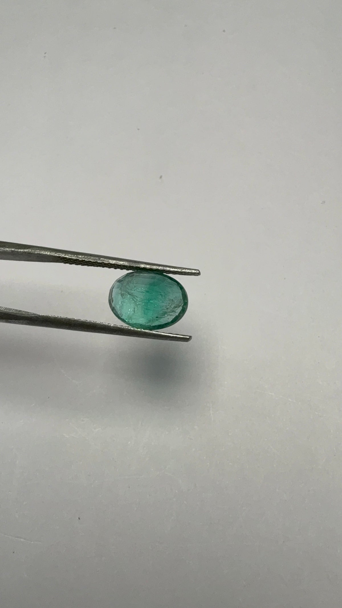 Emerald 2.56 carat EMER-10 reverse view