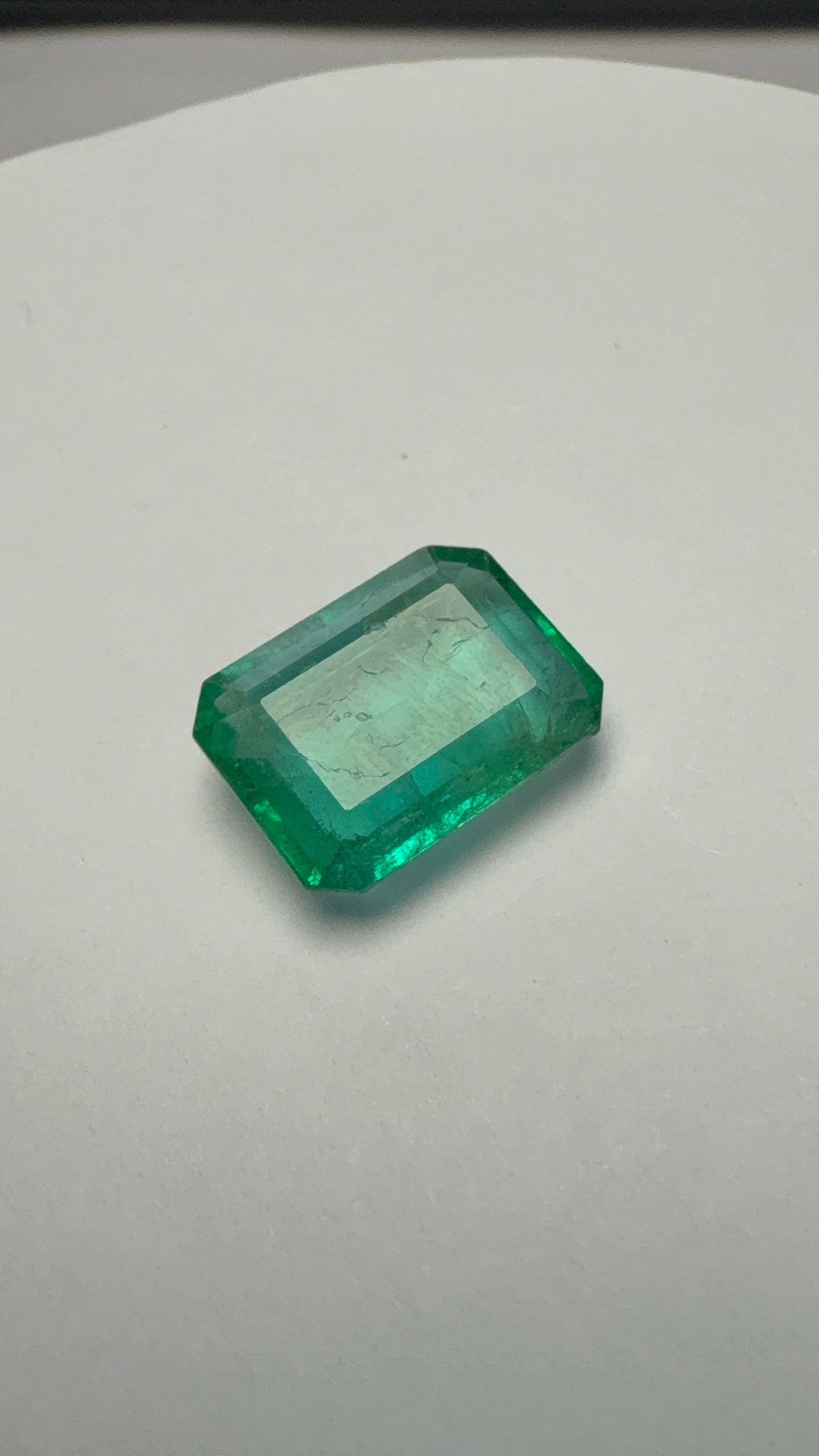 Emerald 5.17 carat EMER-105 front view