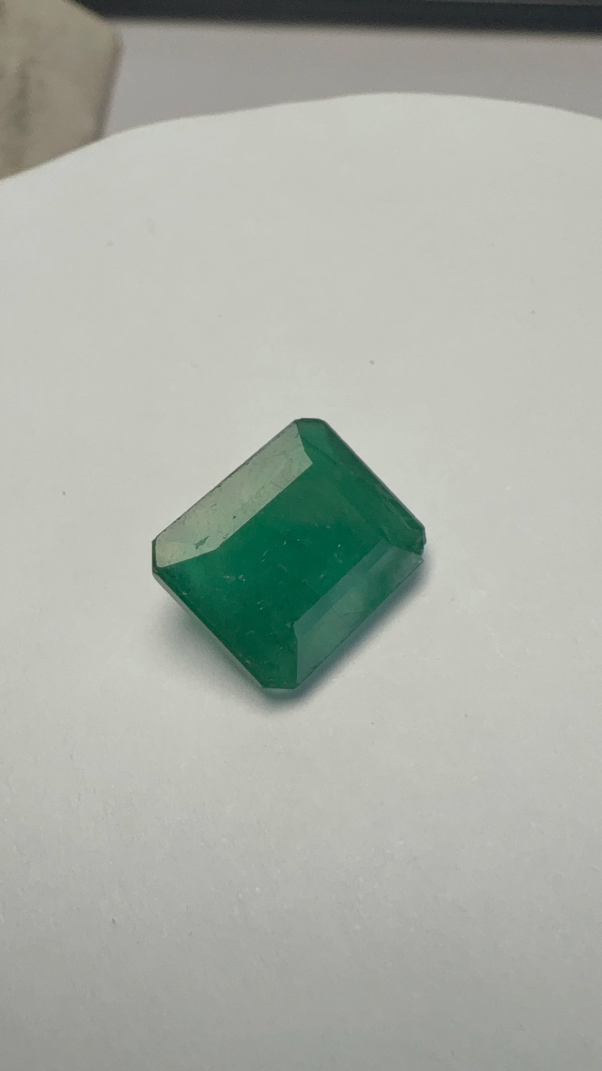 Emerald 5.82 carat EMER-117 face-up view