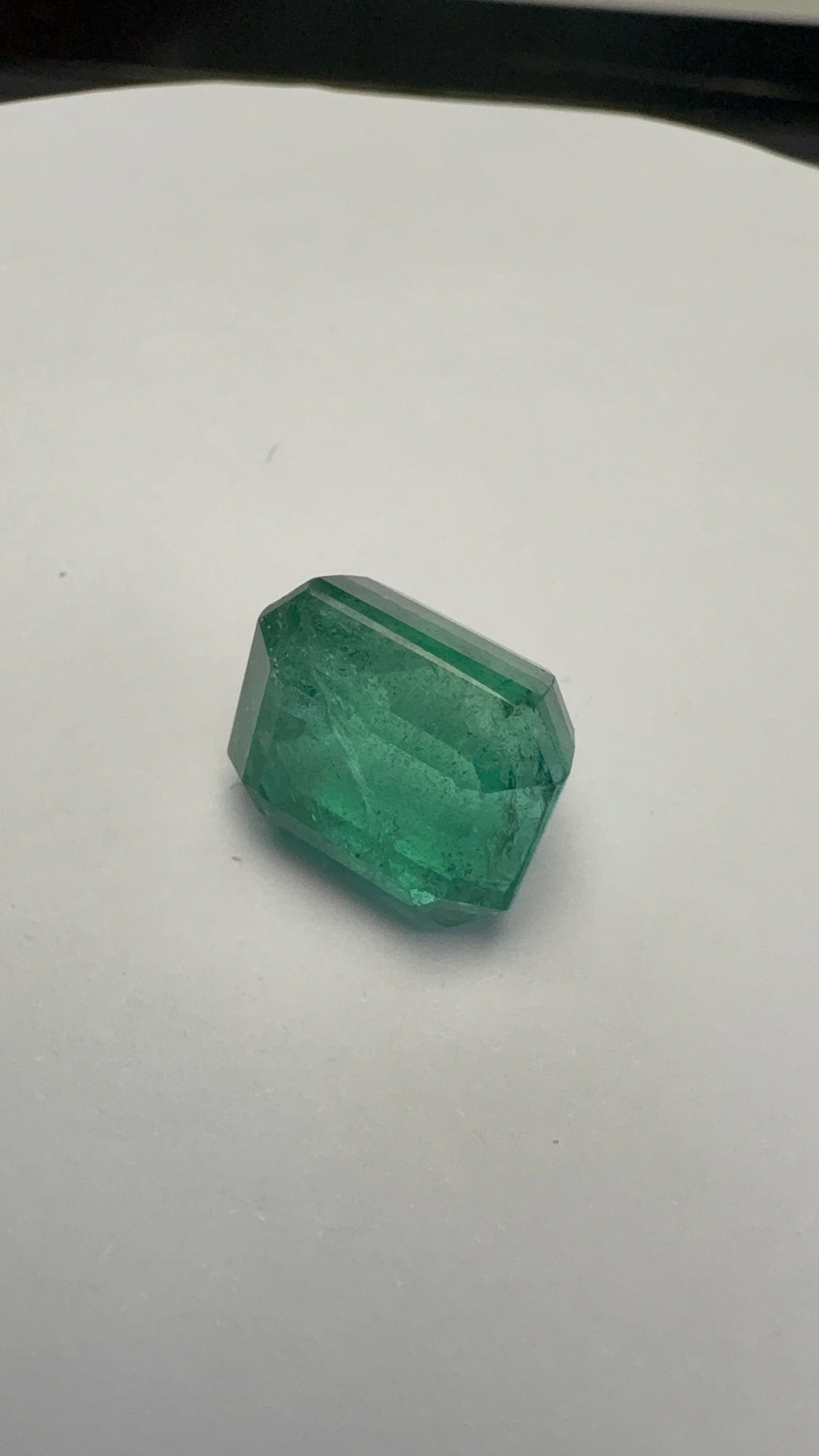 Emerald 7.72 carat EMER-125 front view