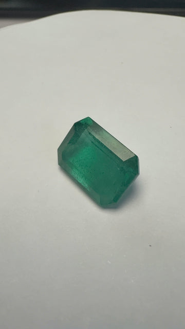 Emerald 5.54 carat EMER-130 front view