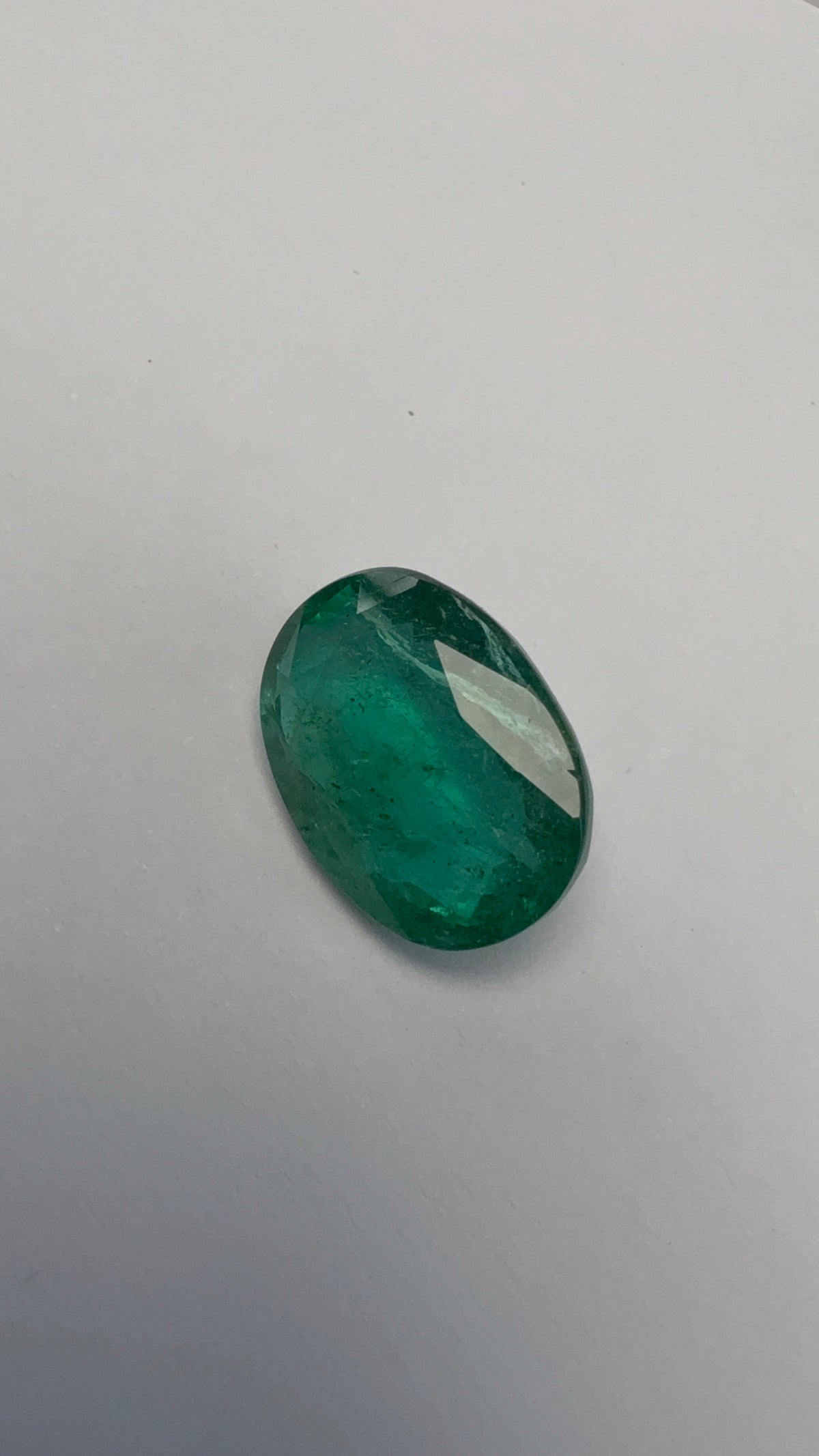 Emerald 7.17 carat EMER-133 alternate face-up view